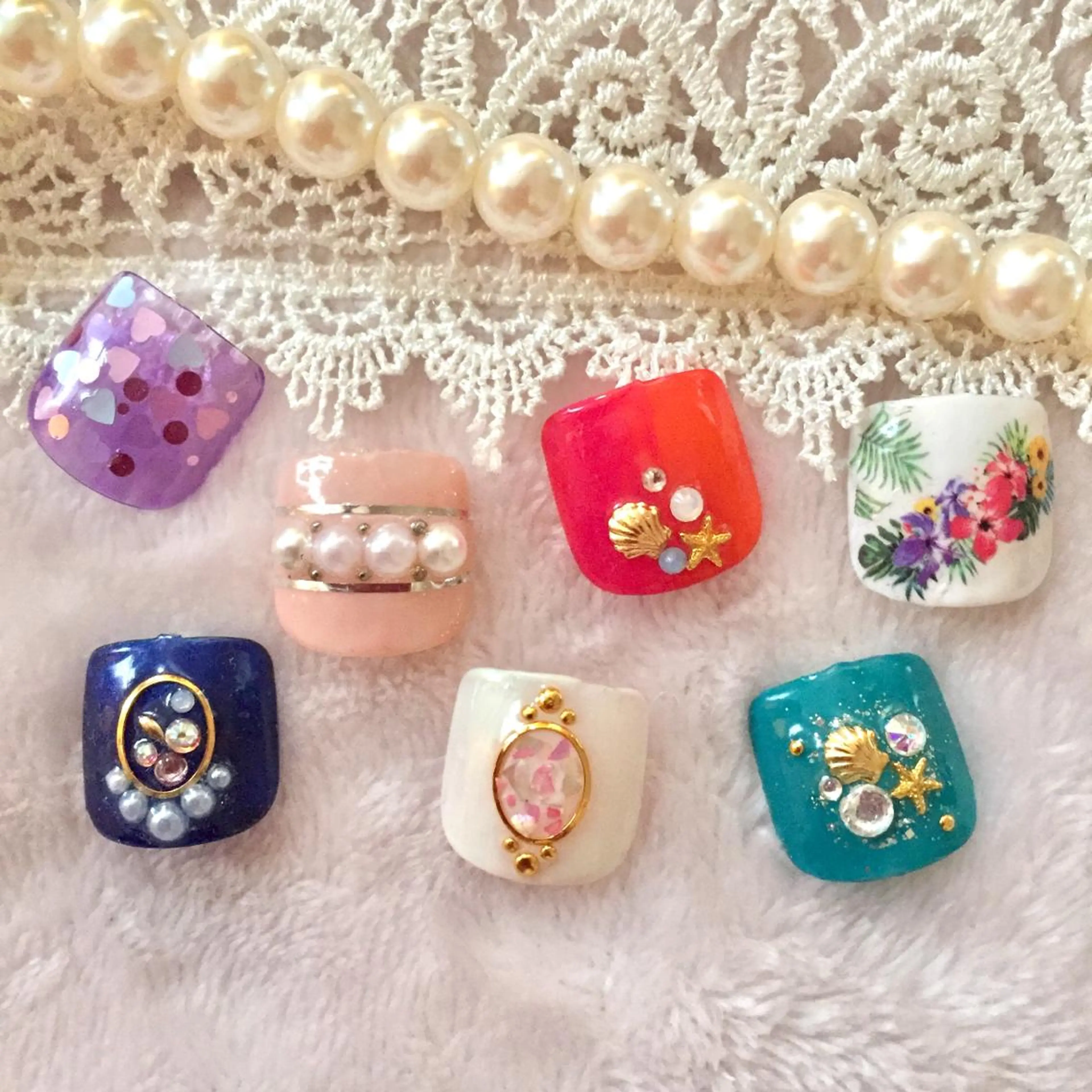 💎ジェルフットネイル👣 オフなしカラー&アートつけ放題の写真