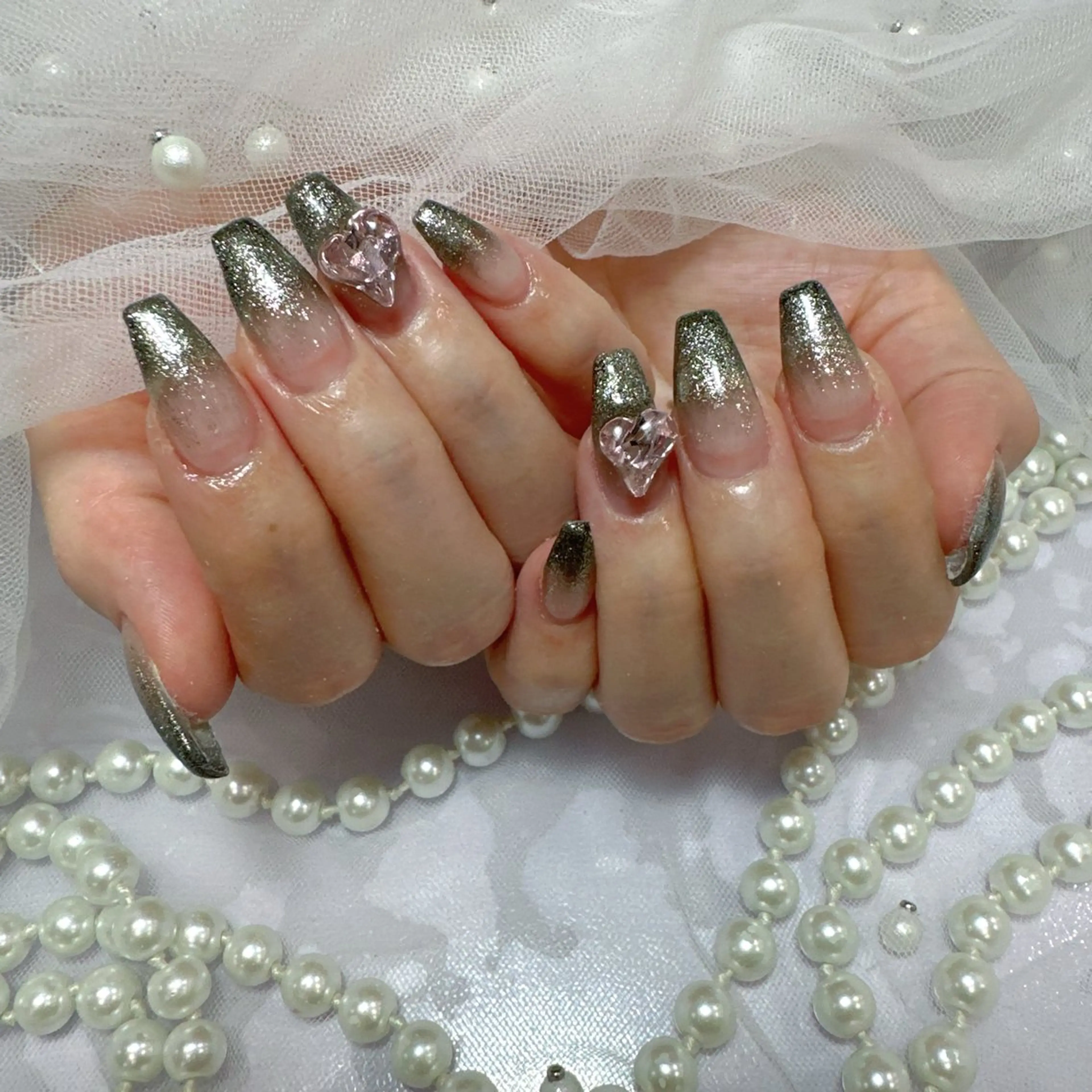 ネイル アートネイル フラッシュネイル フレンチネイル ジェルネイル ガラスフレンチ ハンドネイル You&Me Miyuのネイルデザイン