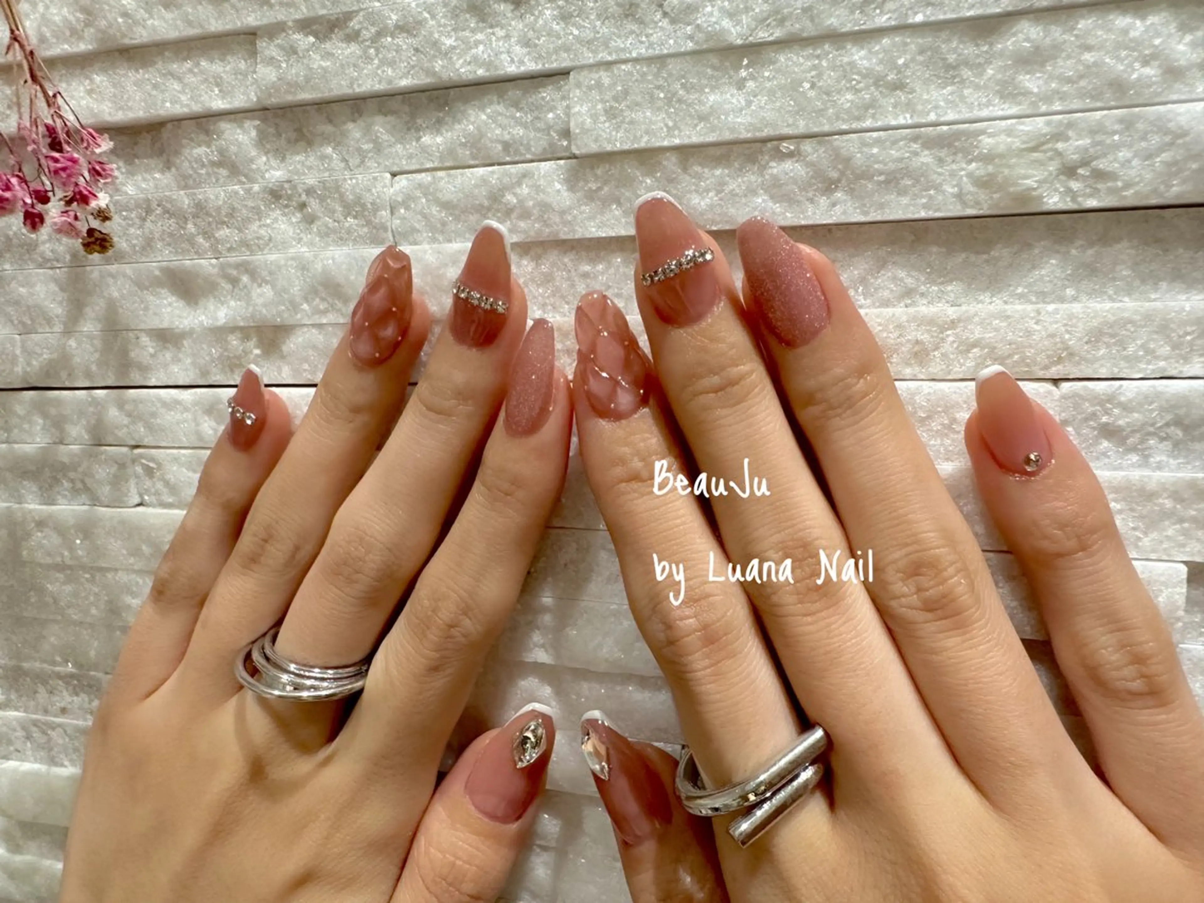 ネイル ハンドネイル BeauJu by Luana Nailのネイルデザイン