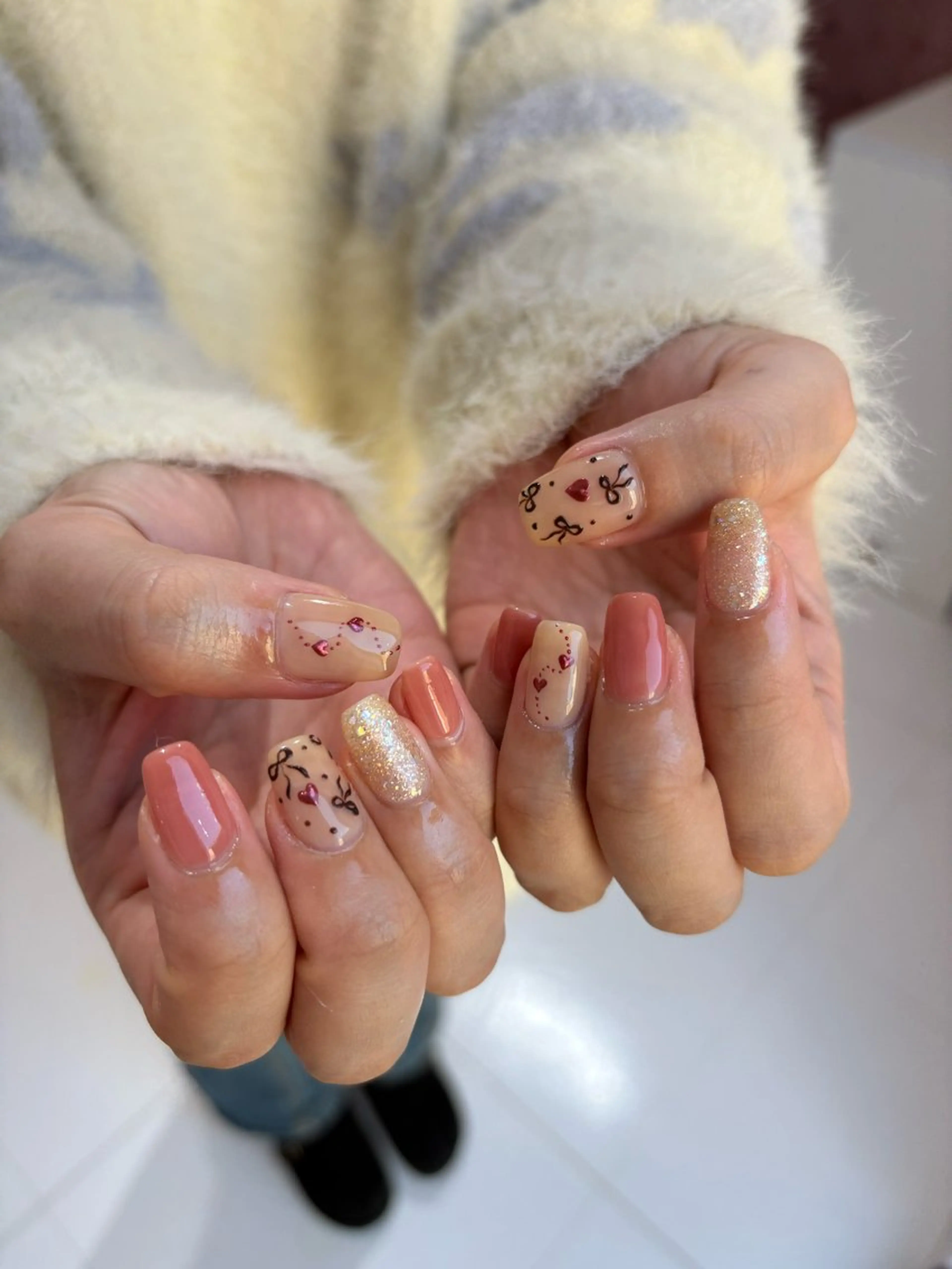 ミディアム ハンドネイル Clala Ayumiのネイルデザイン