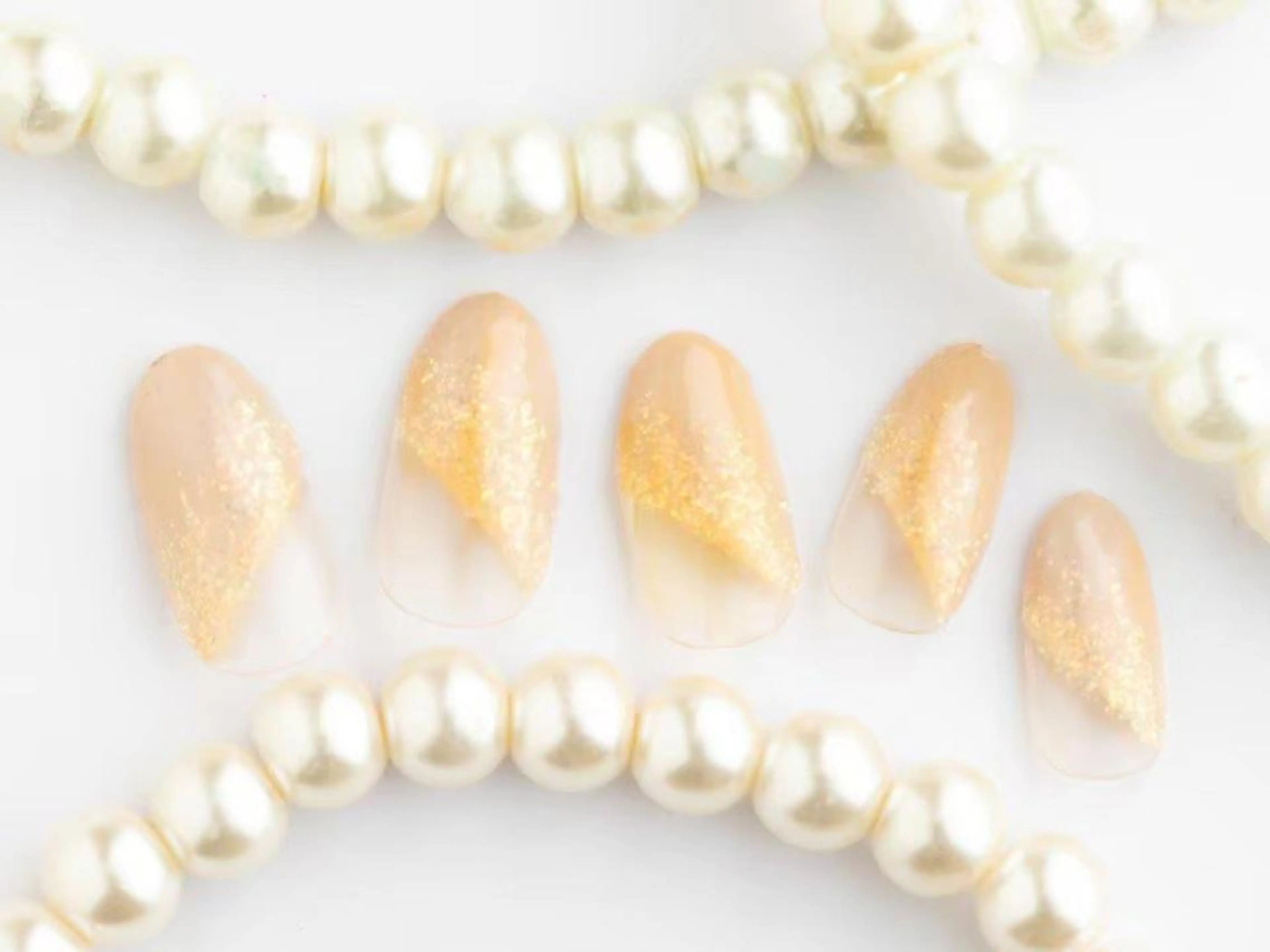 ネイル Tiary Nail Fのネイルデザイン