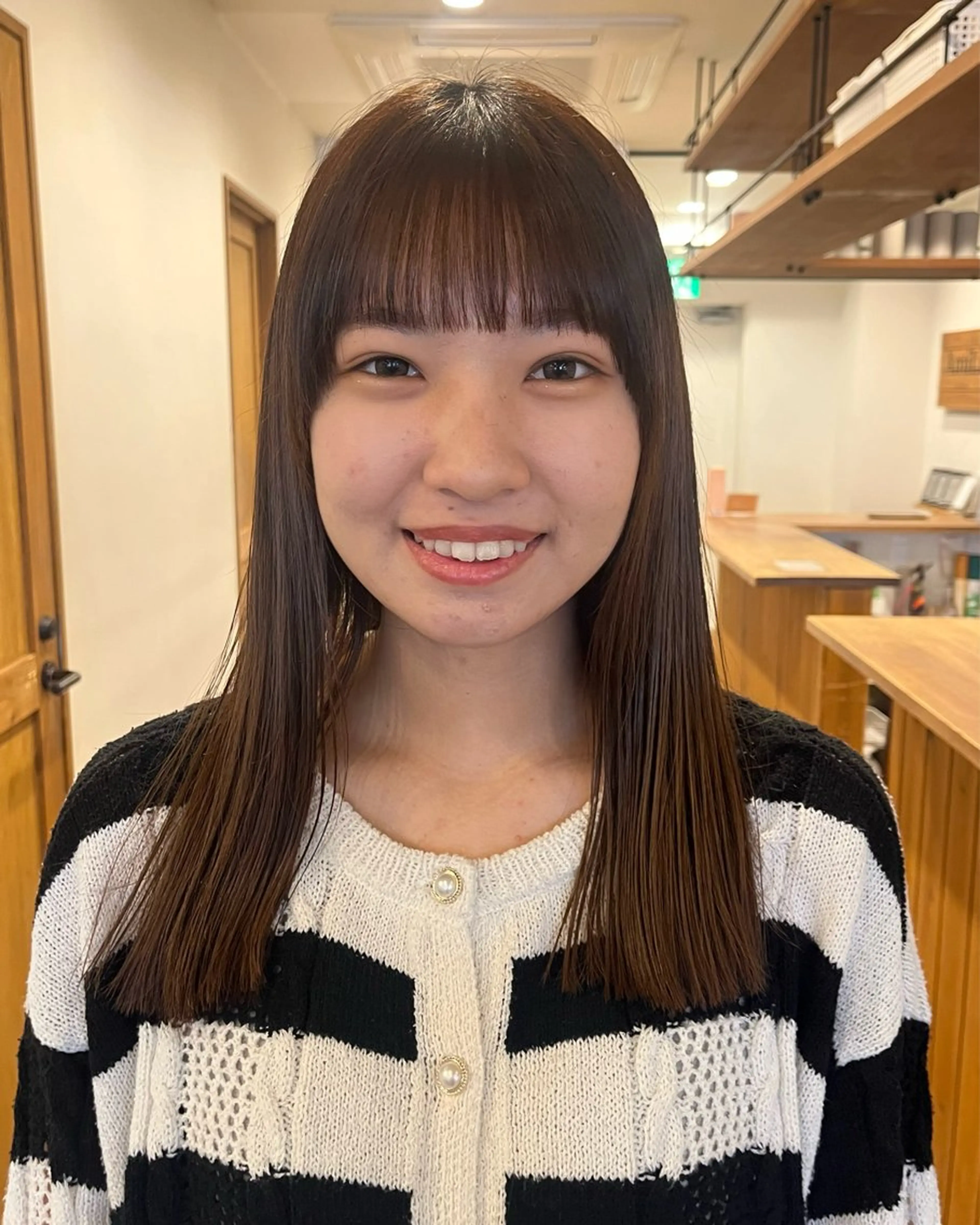 ミディアム china/ボブ /似合わせカラーのヘアスタイル