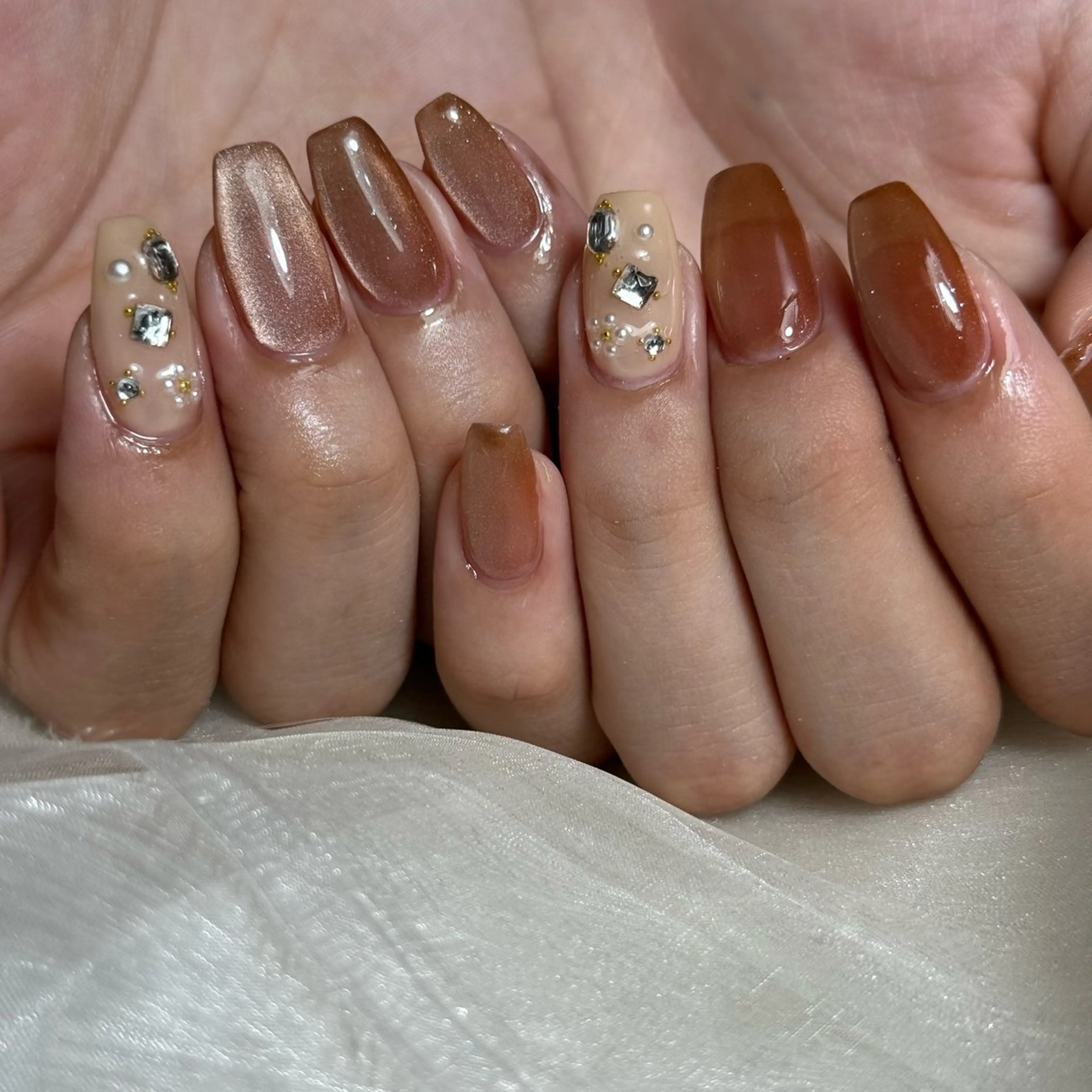 ネイル ハンドネイル salon Hush Hushのネイルデザイン