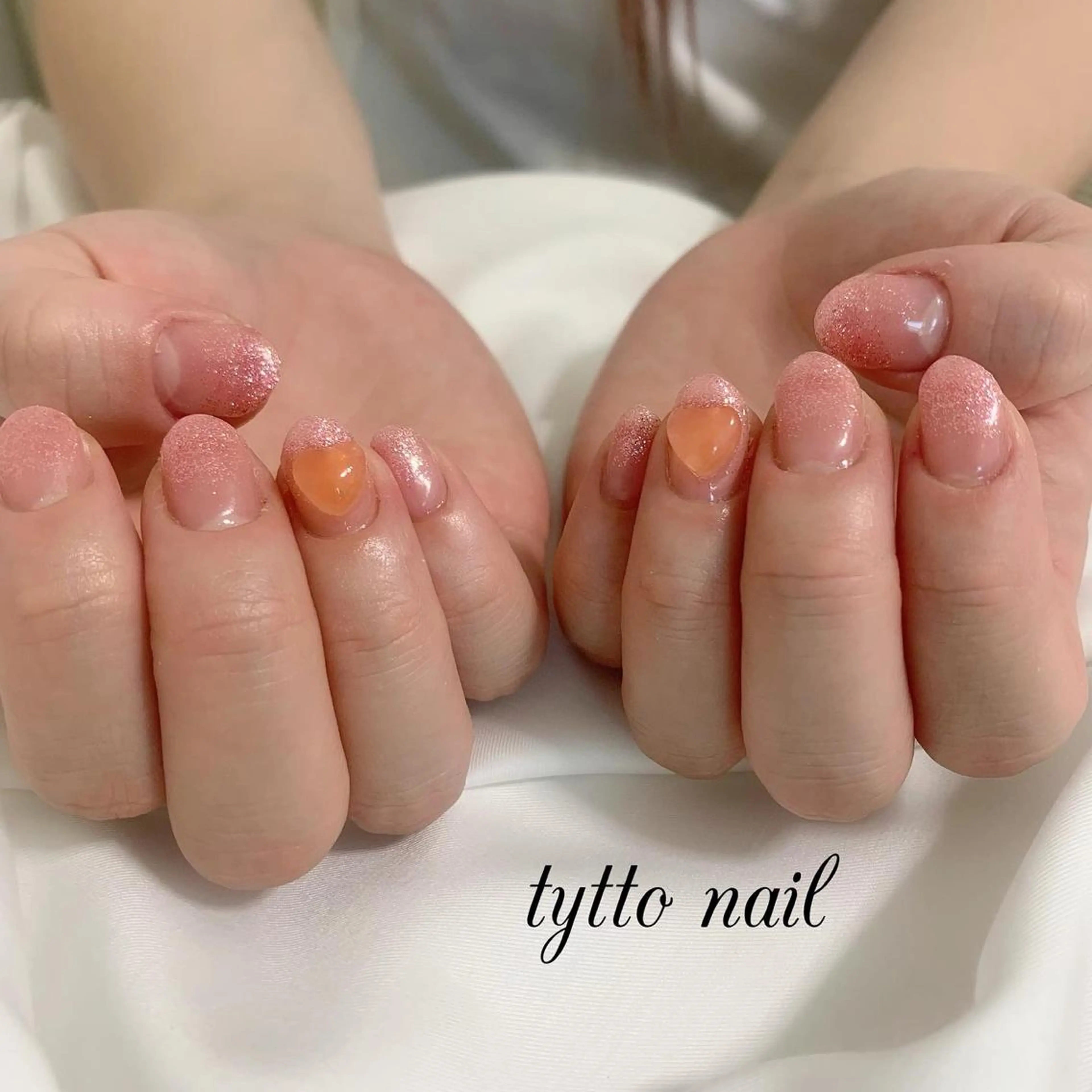 ネイル グラデーション ハート ラメ(グリッター) ラメグラデーション ピンク tytto nail ❤︎‪‪eri‪‪のネイルデザイン