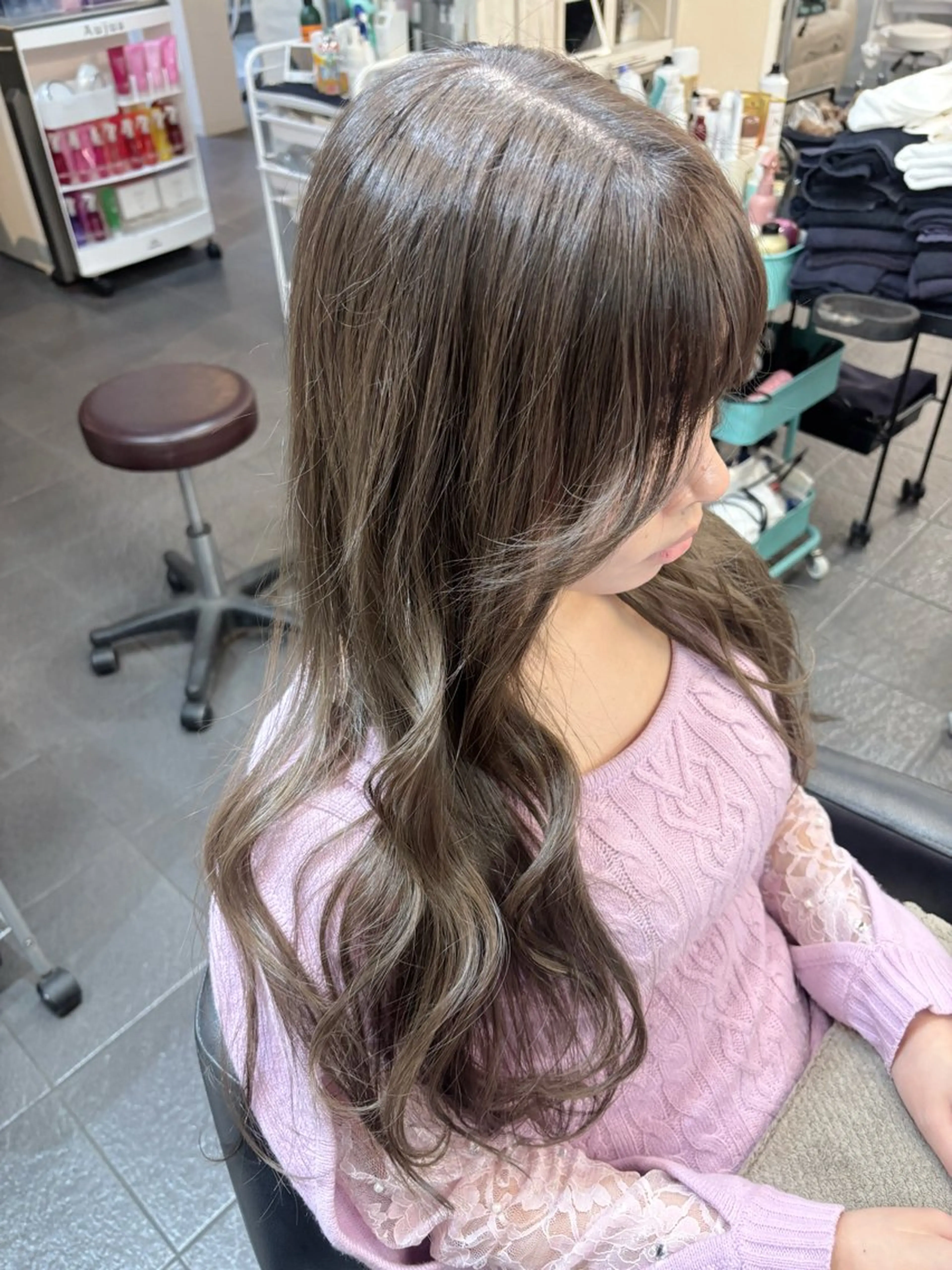 カラー ブリーチ ブルーカラー ブルーグレー ブルーグレージュ ダブルカラー ヘアカラー トリートメント ヘッドスパ グレージュ/髪質改善 Yamato.hのヘアスタイル