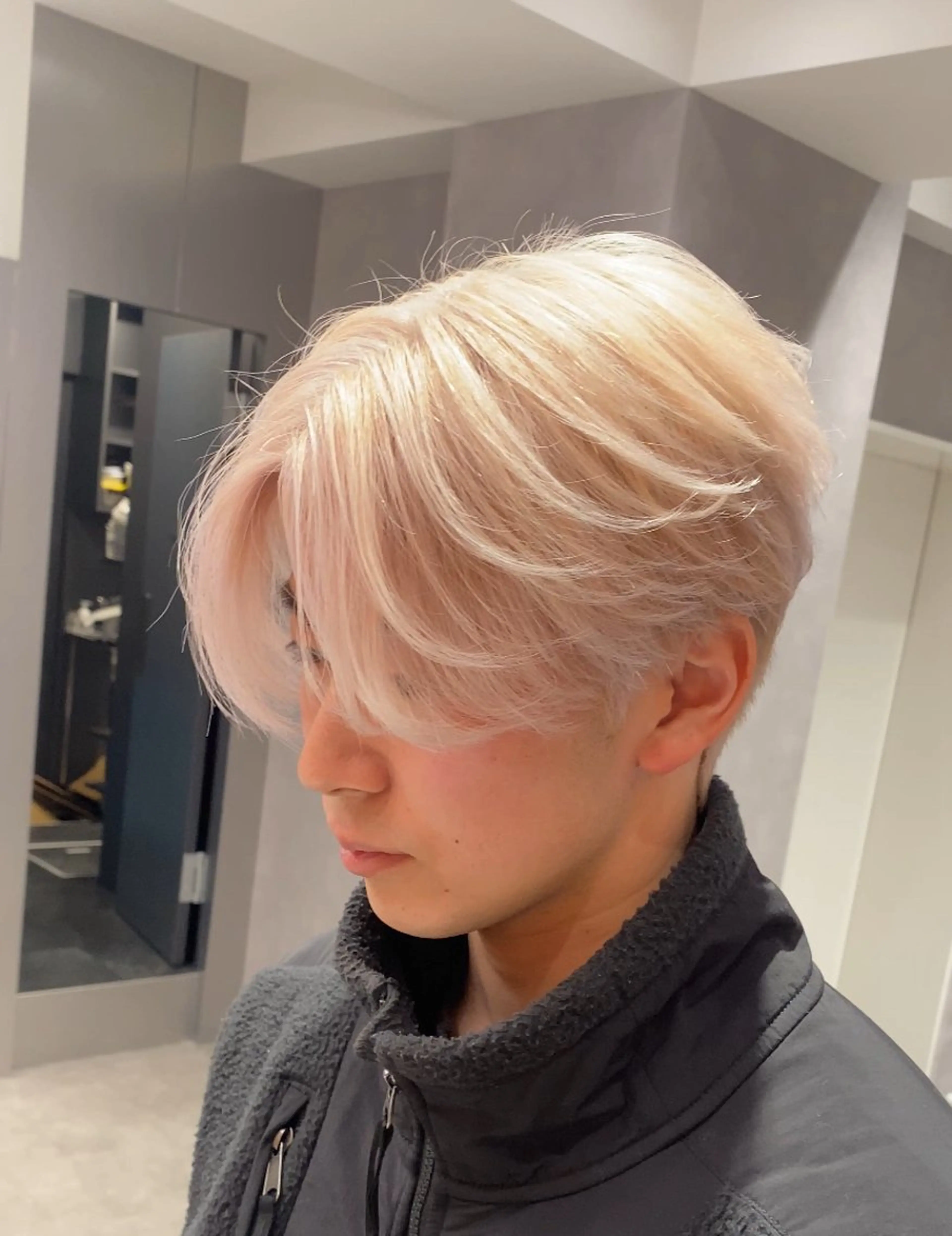 【期間限定価格✨】メンズカット＋ブリーチ×2＋カラー＋トリートメント（ミニモ学割対応）の写真