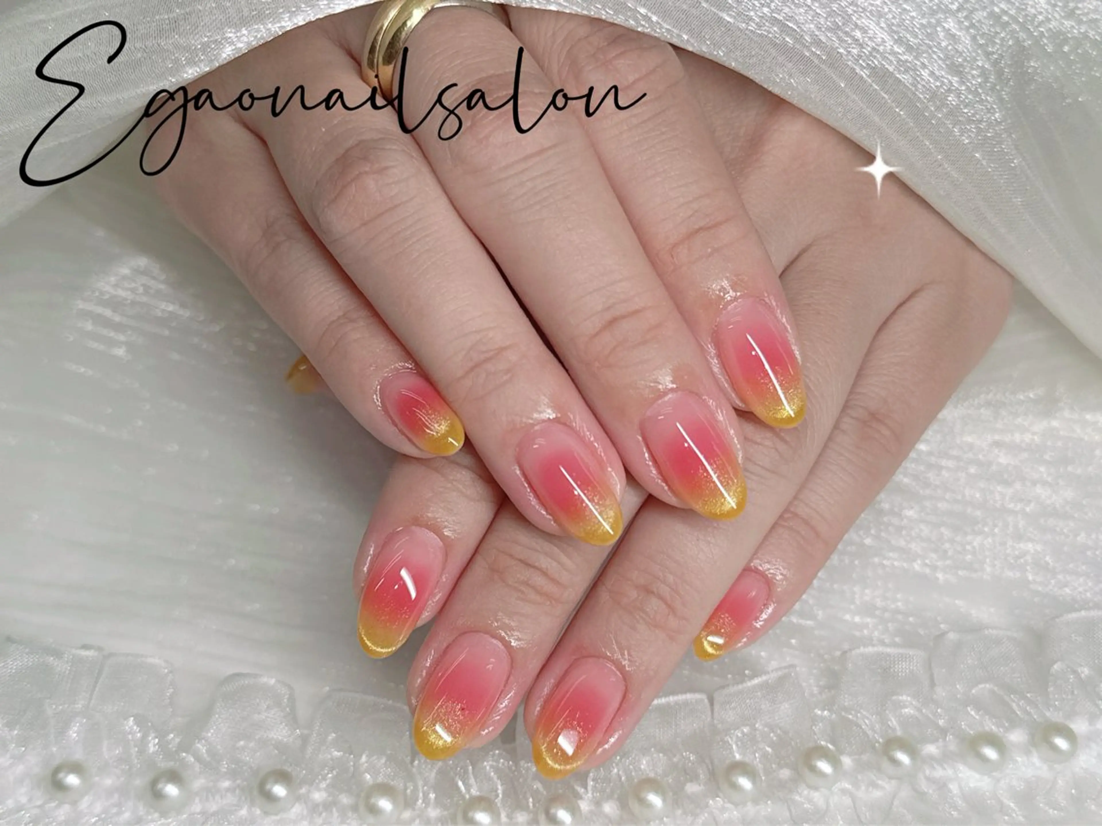 ネイル チークネイル マグネットネイル ピンク 夏ネイル 黄色 ハンドネイル Egao Nail錦糸町店のネイルデザイン