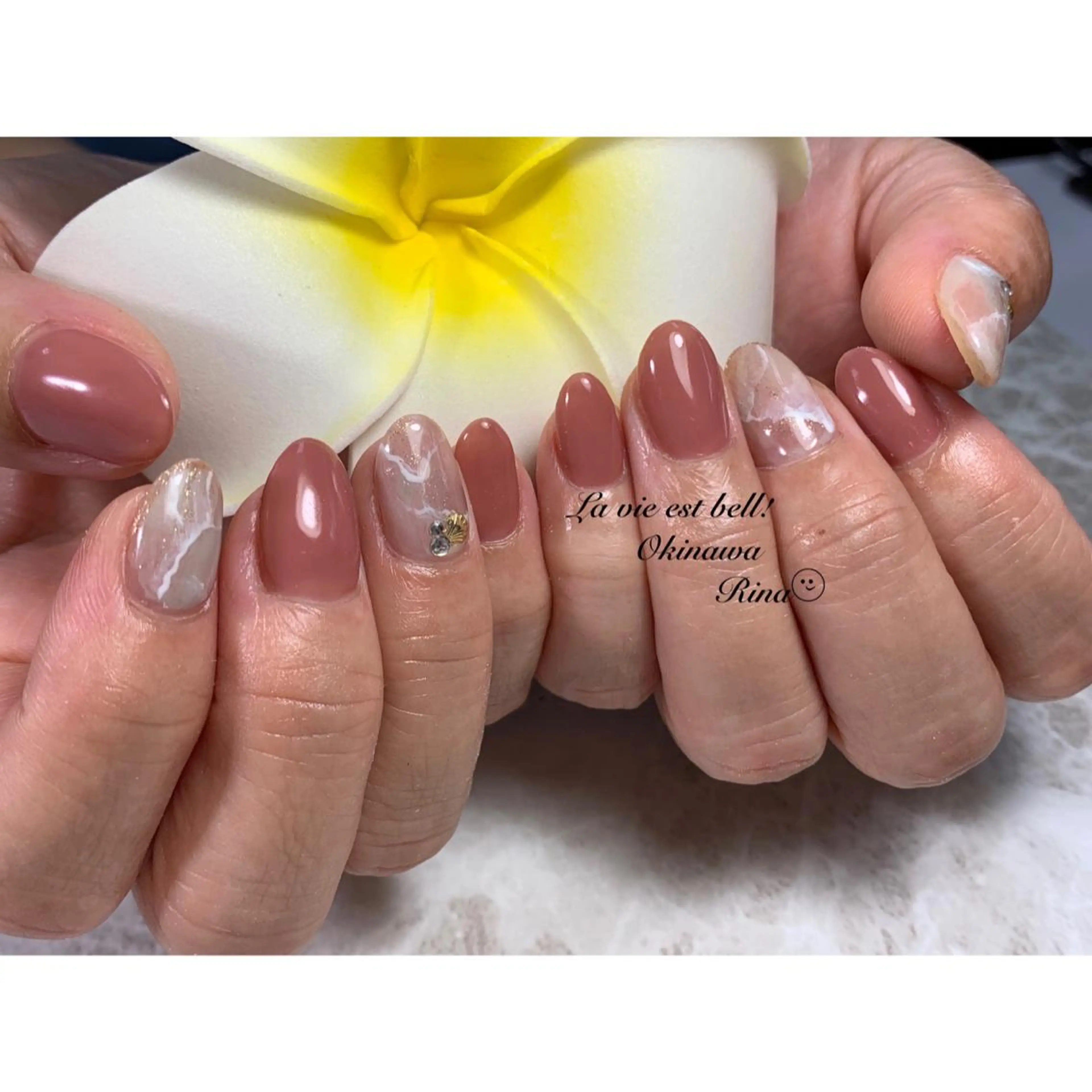 ネイル アートネイル アトリエ ラヴィエベルのネイルデザイン