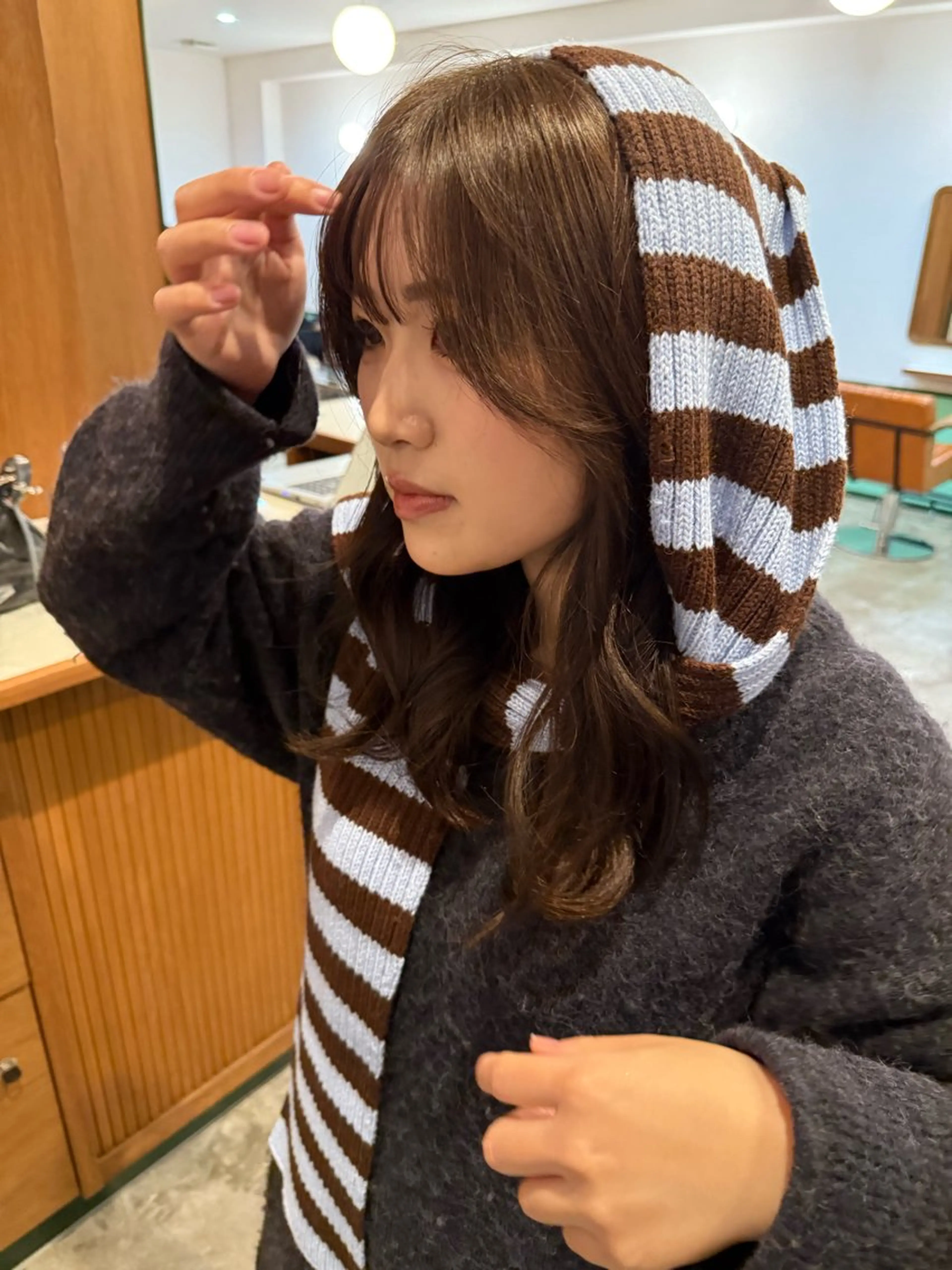 セミロング カット ヘアカラー 【レイヤー/透明感/ ハイトーン】Rionのヘアスタイル