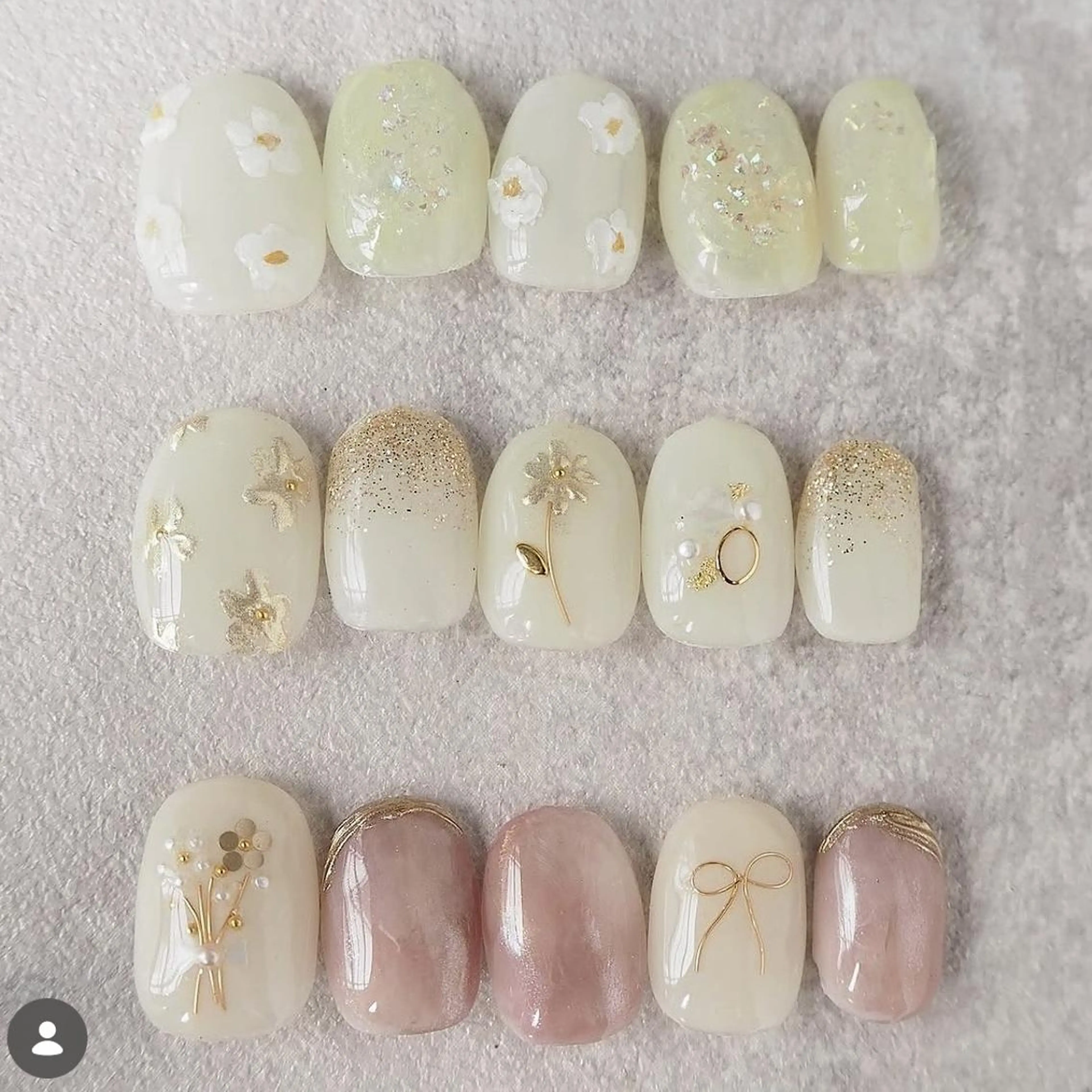 ネイル マグネットネイル ニュアンスネイル ショートネイル こまつ やよいのネイルデザイン