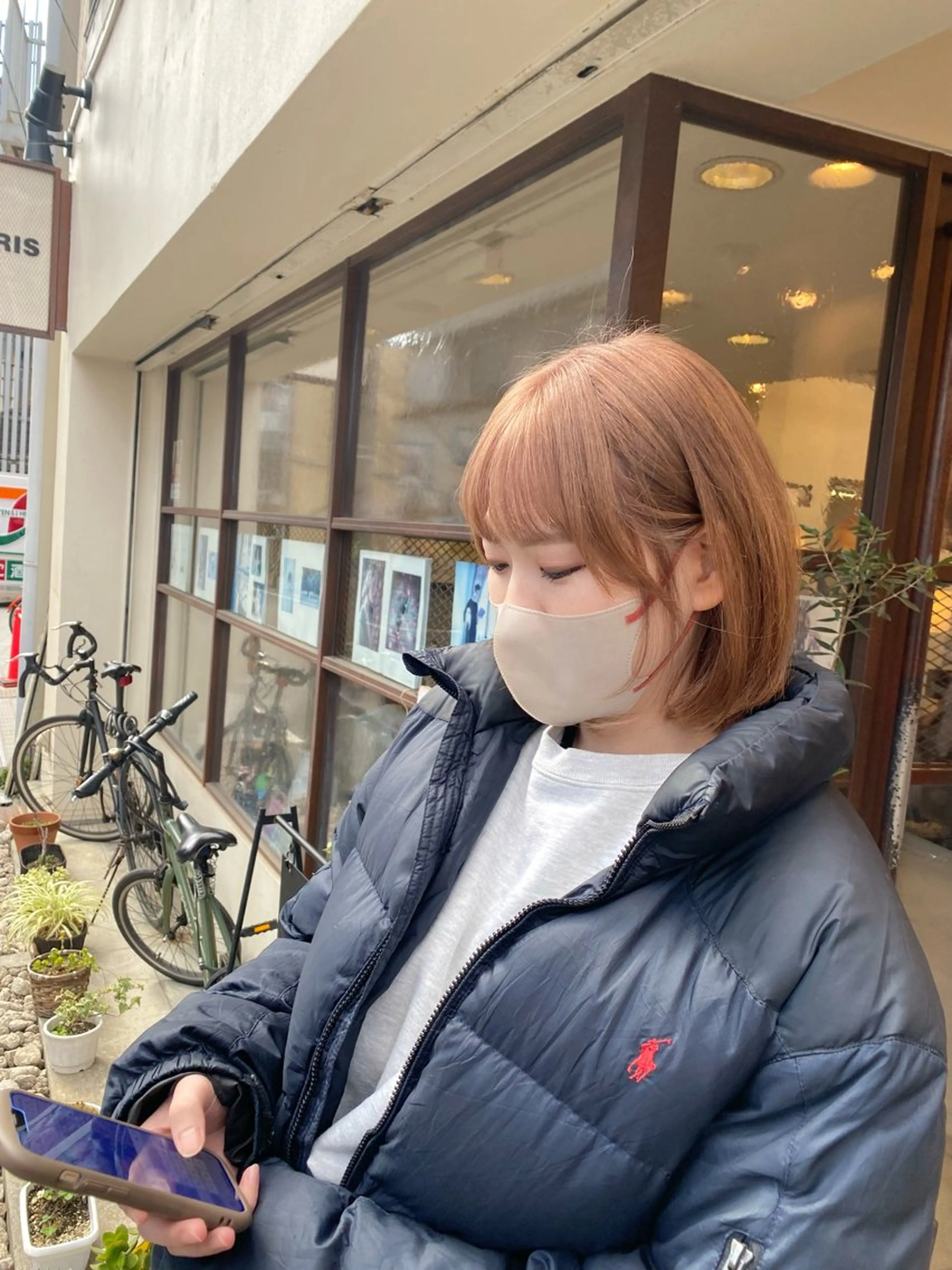 ショート カラー ベージュカラー ブリーチ 透明感カラー ウチダ ユウヤのヘアスタイル