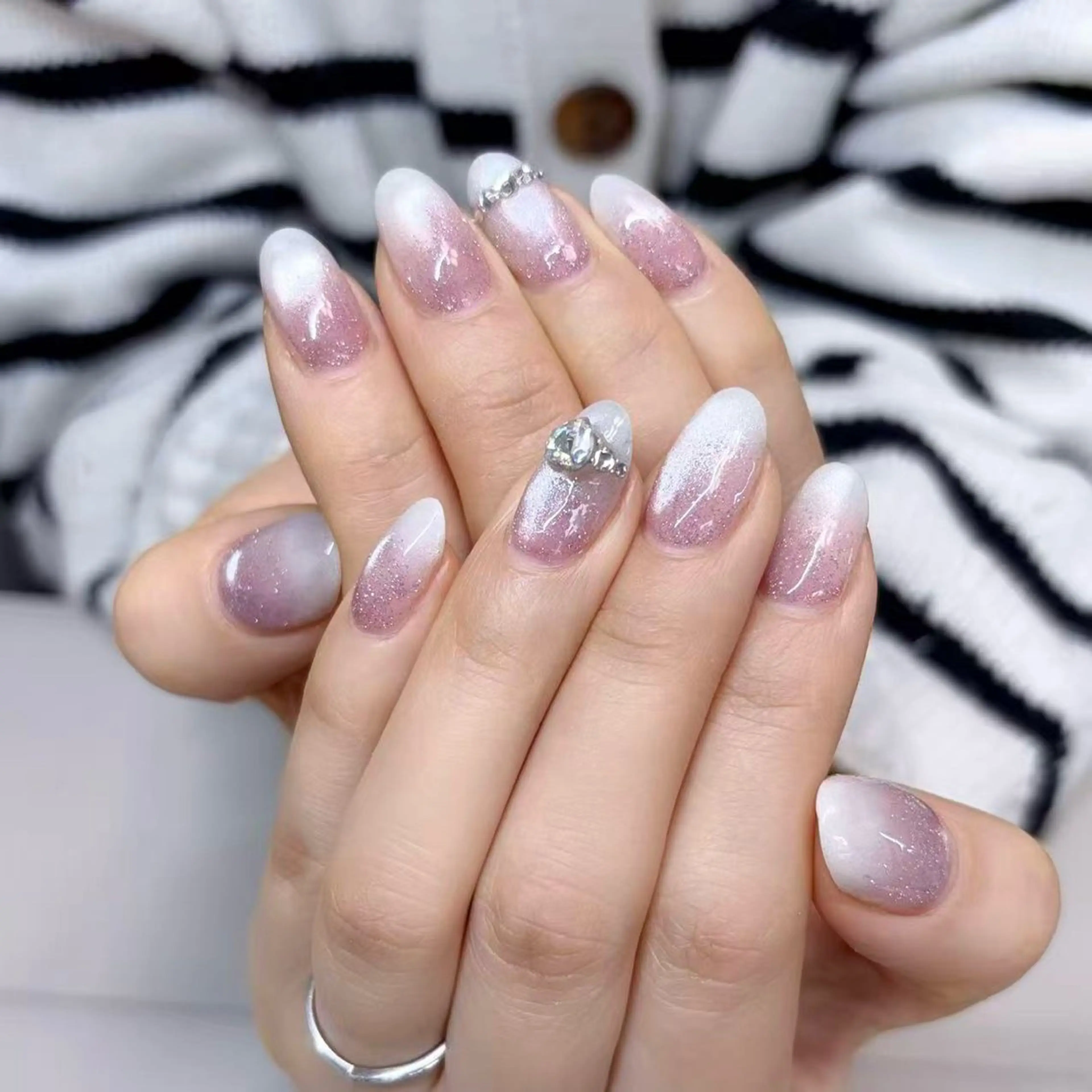 ネイル アニマル柄 べっ甲ネイル ブラウン ジェルネイル グリーン Rika  nail cocoのネイルデザイン