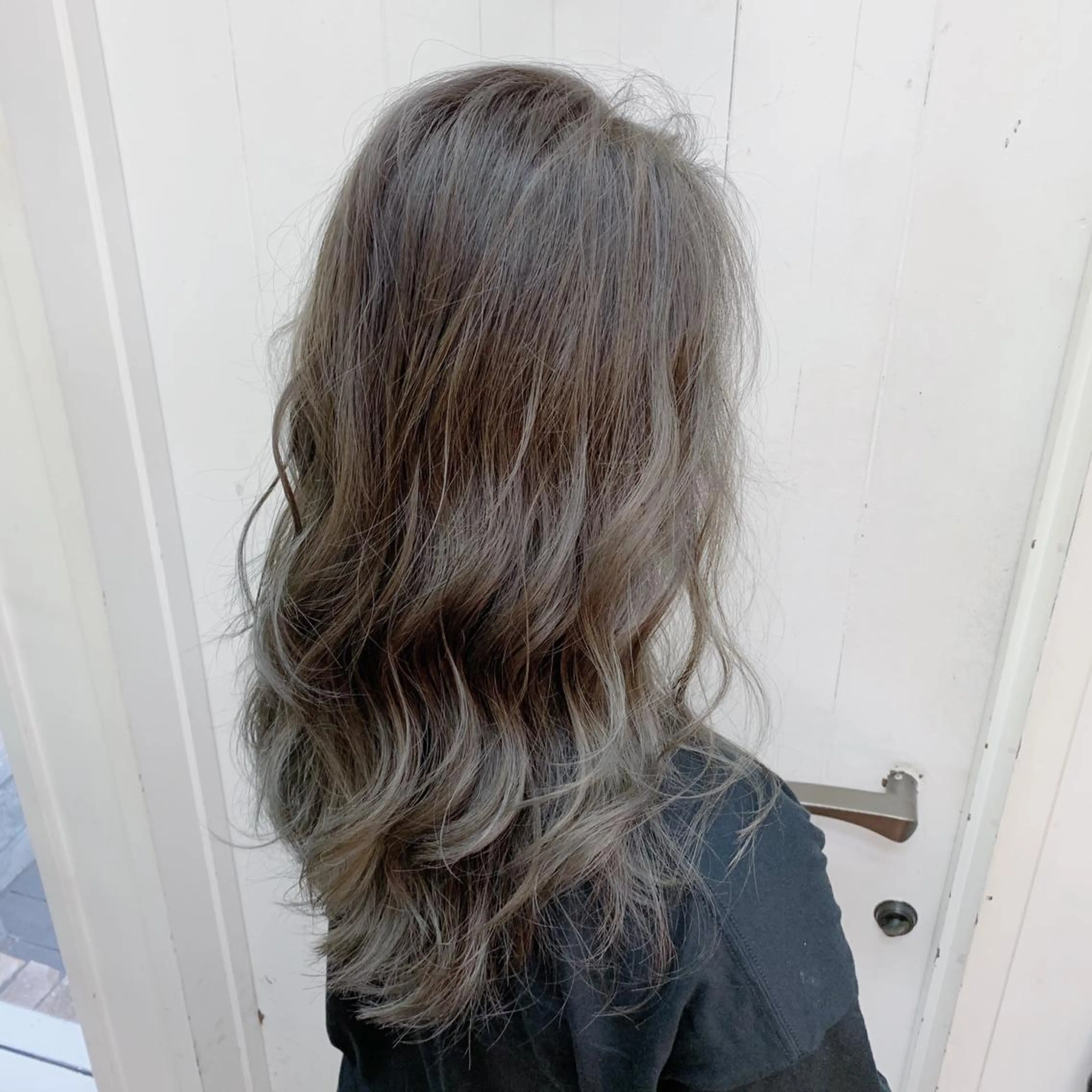 【人気No.3】髪質改善ケアカラー&トリートメントの写真