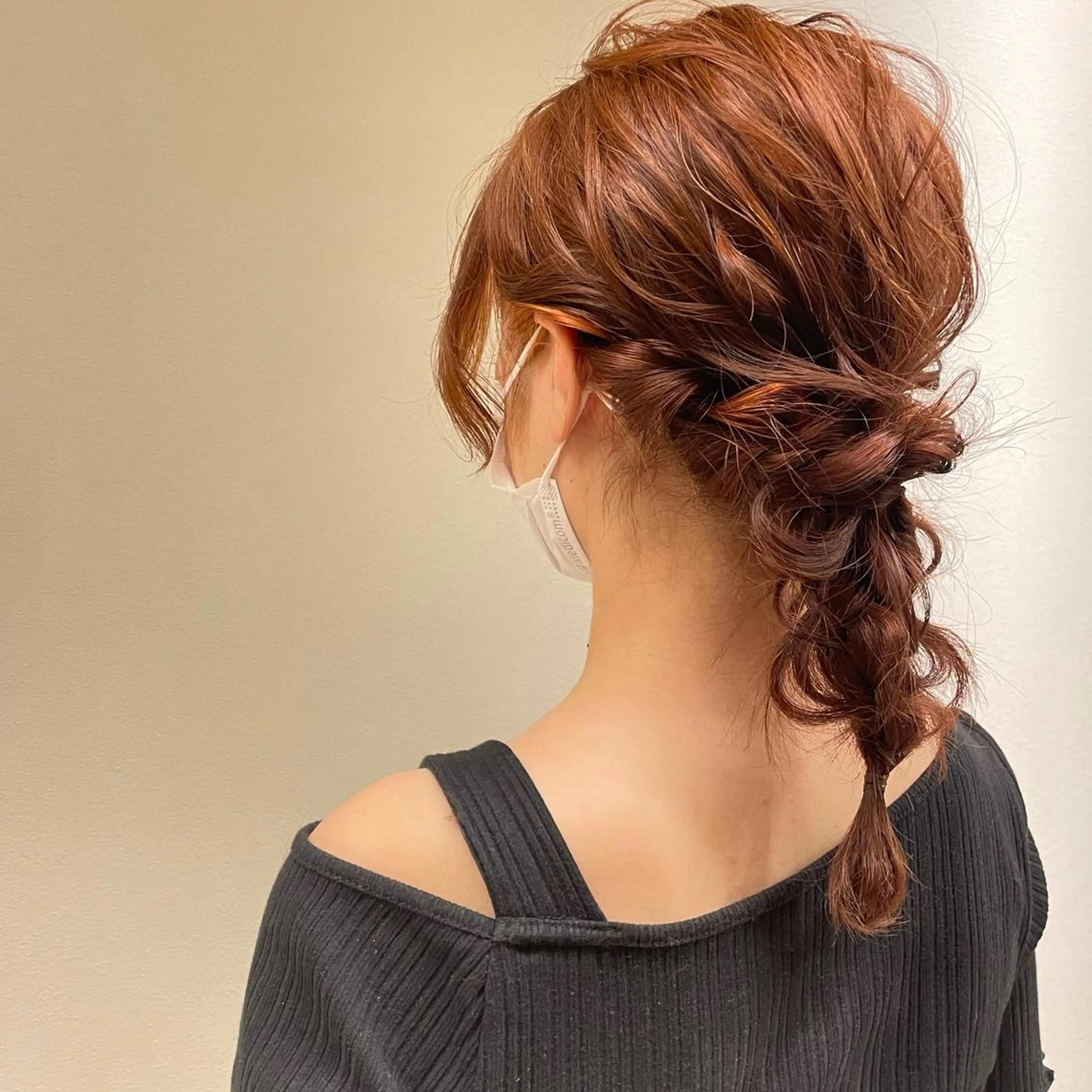 セミロング ヘアアレンジ 神谷 亜結美のヘアスタイル