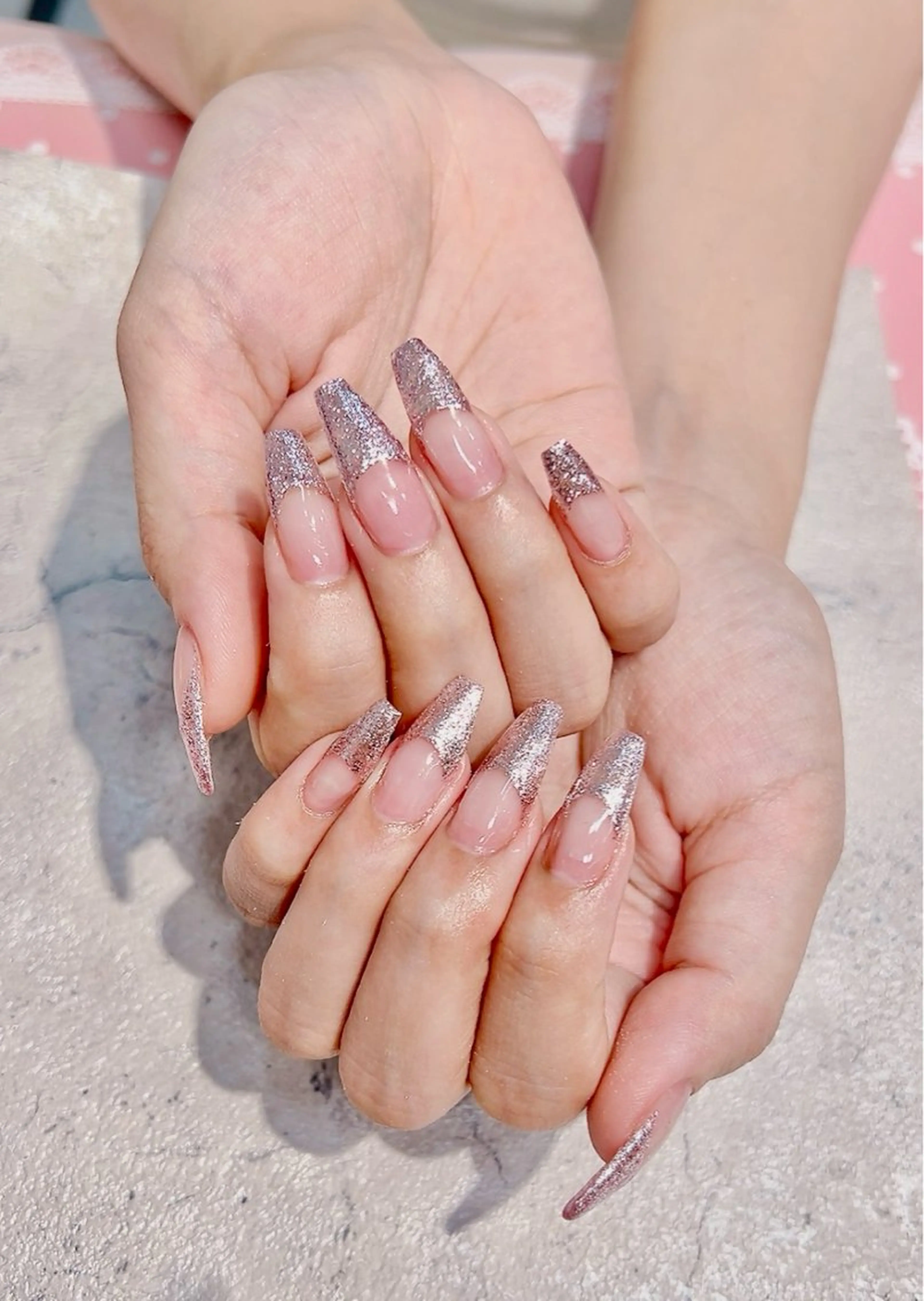 ネイル アニマル柄 アートネイル フレンチネイル ニュアンスネイル スカルプネイル ハンドネイル x.1.0.nail ♡Cのネイルデザイン