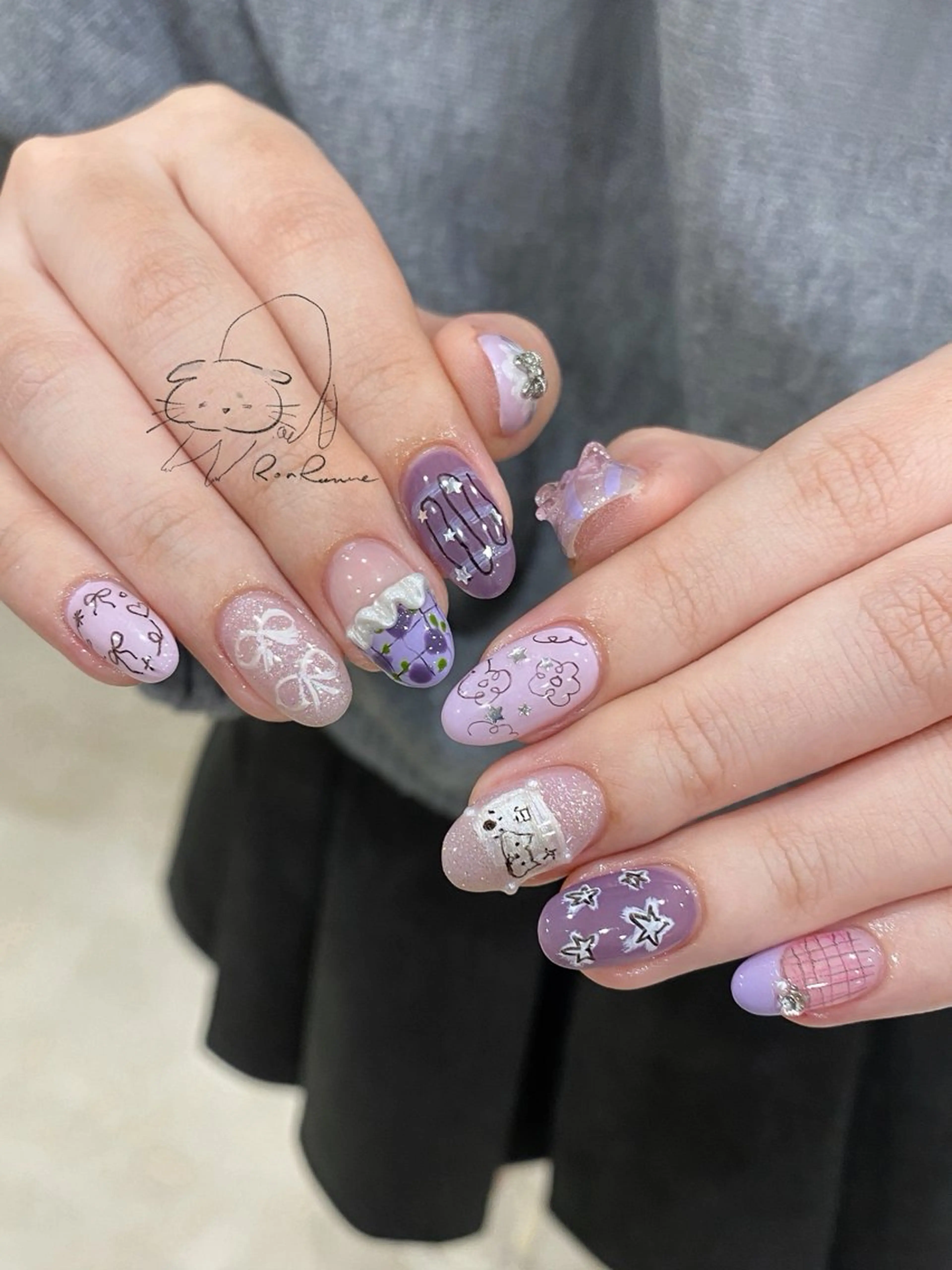 ネイル オーロラネイル 長さ出し フレンチネイル ジェルネイル ミラーネイル ハンドネイル ronronne .のネイルデザイン