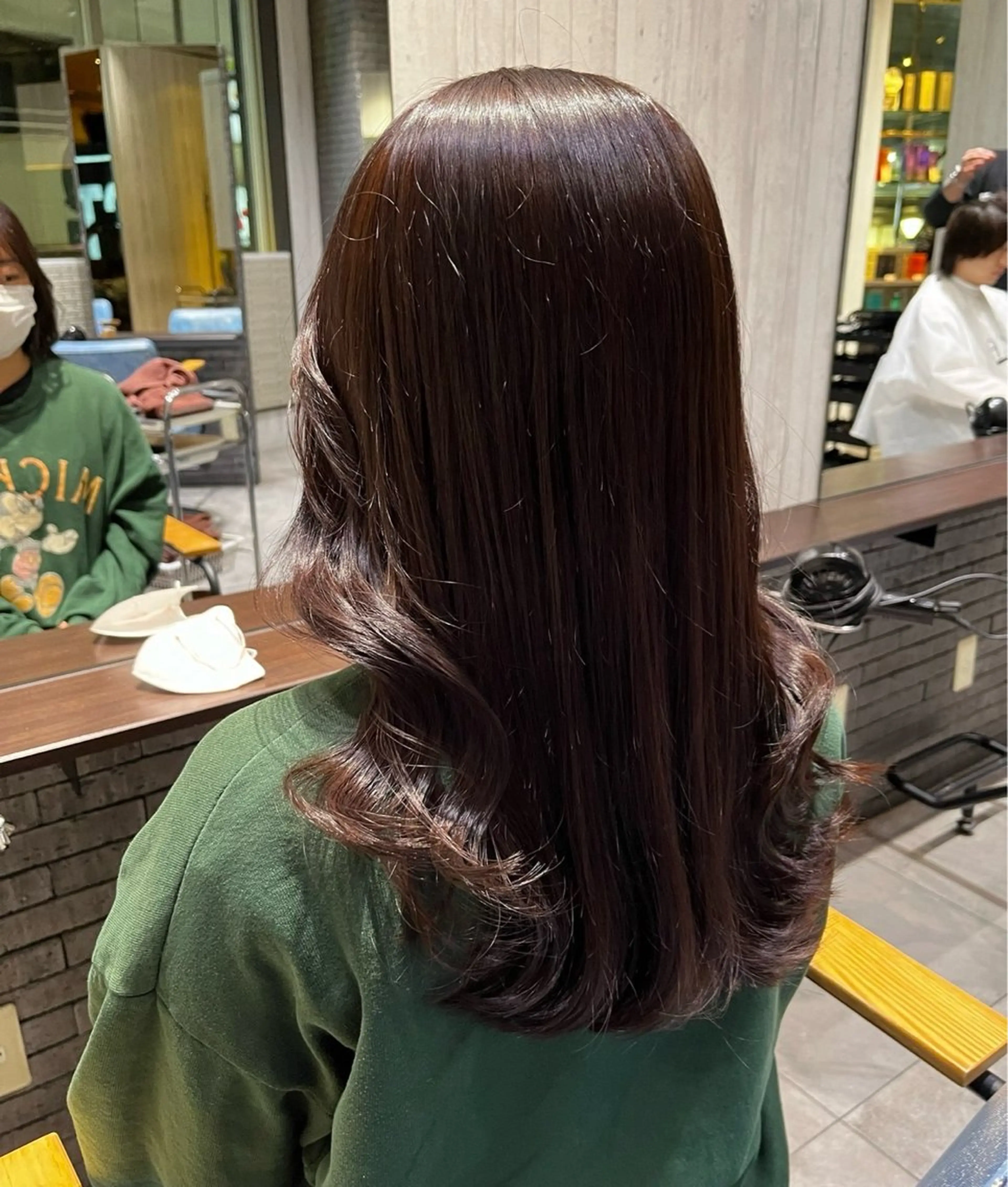 カラー ヘアカラー 三浦 笑美のヘアスタイル
