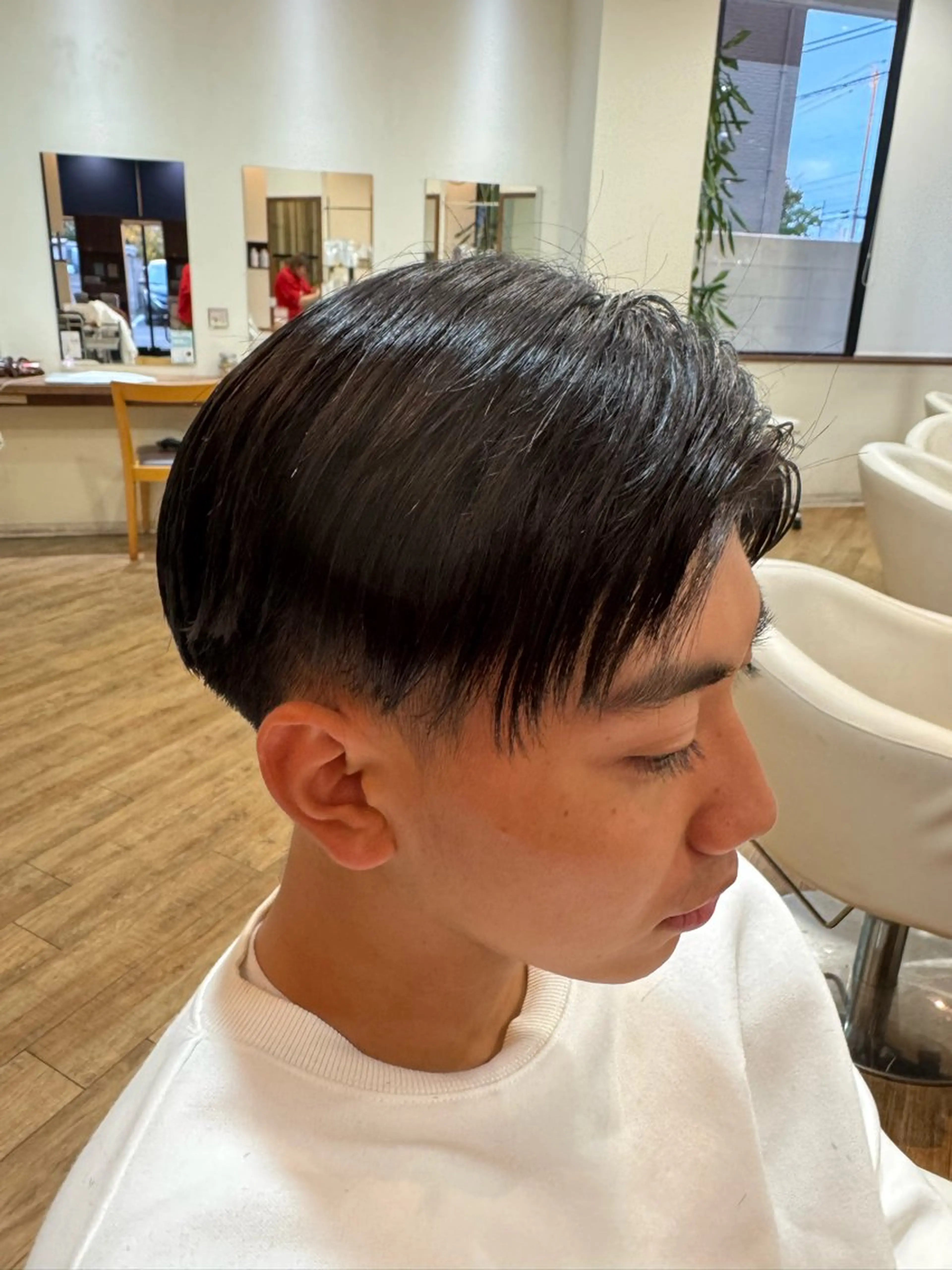 メンズ 對馬 小菜美のヘアスタイル