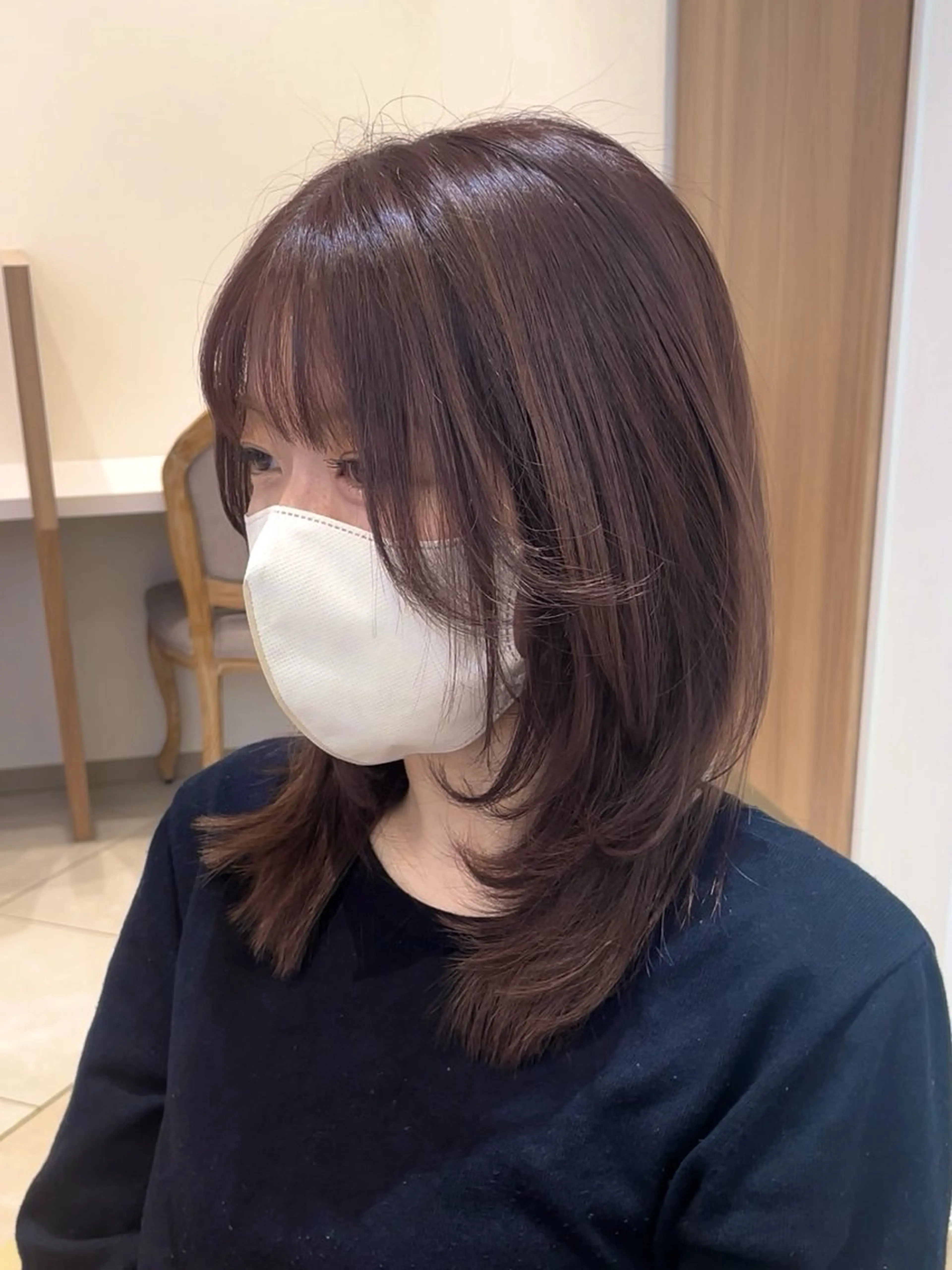 セミロング カラー ラベンダーカラー ラベンダーグレー レイヤーカット カット ヘアカラー トリートメント 髪質改善ケア/透明感 カラー伊藤 千尋のヘアスタイル