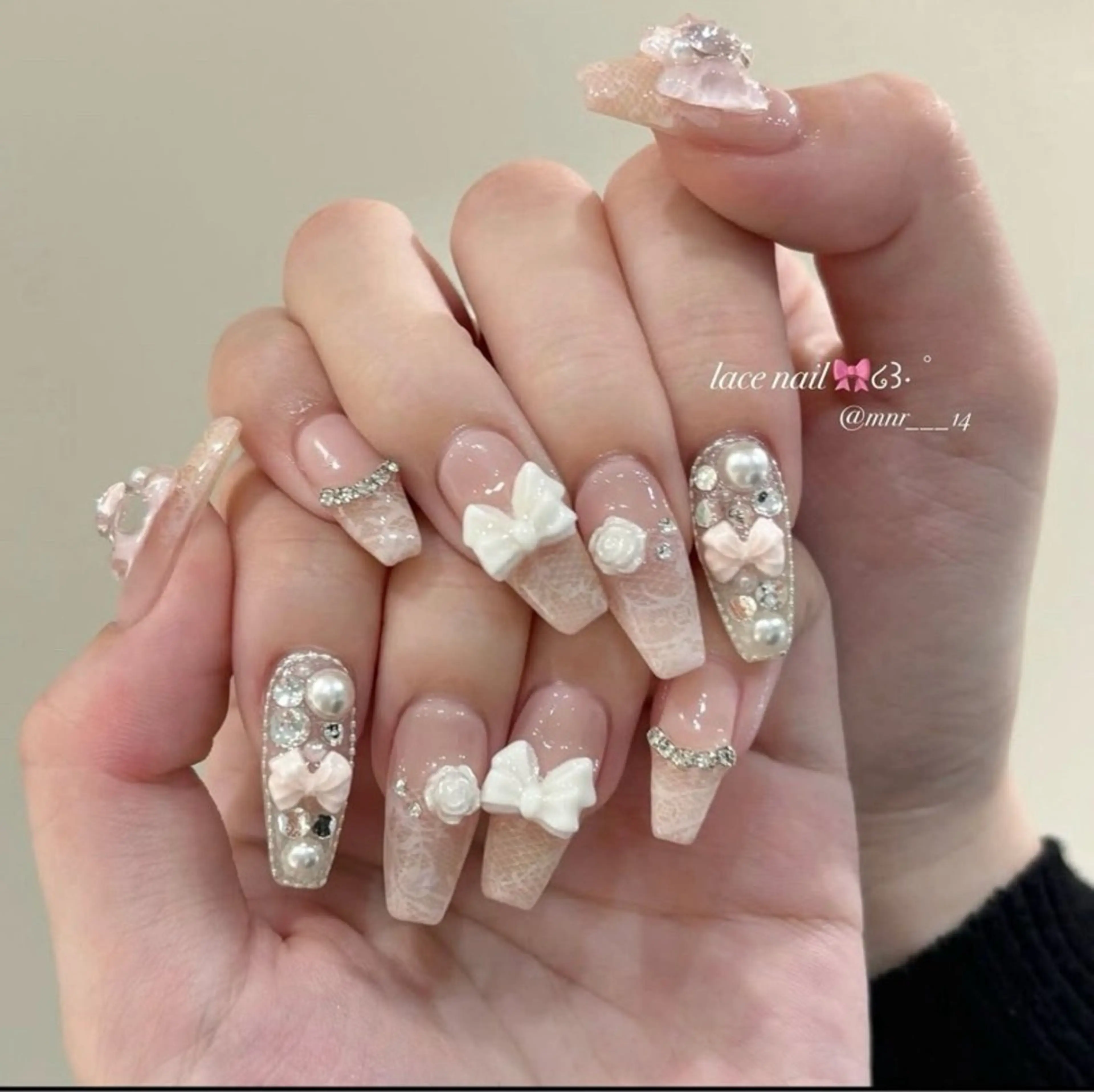 ネイル オーロラネイル チークネイル 長さ出し フットネイル フレンチネイル ハンドネイル Lee Nails チップ長さだし専門店のネイルデザイン