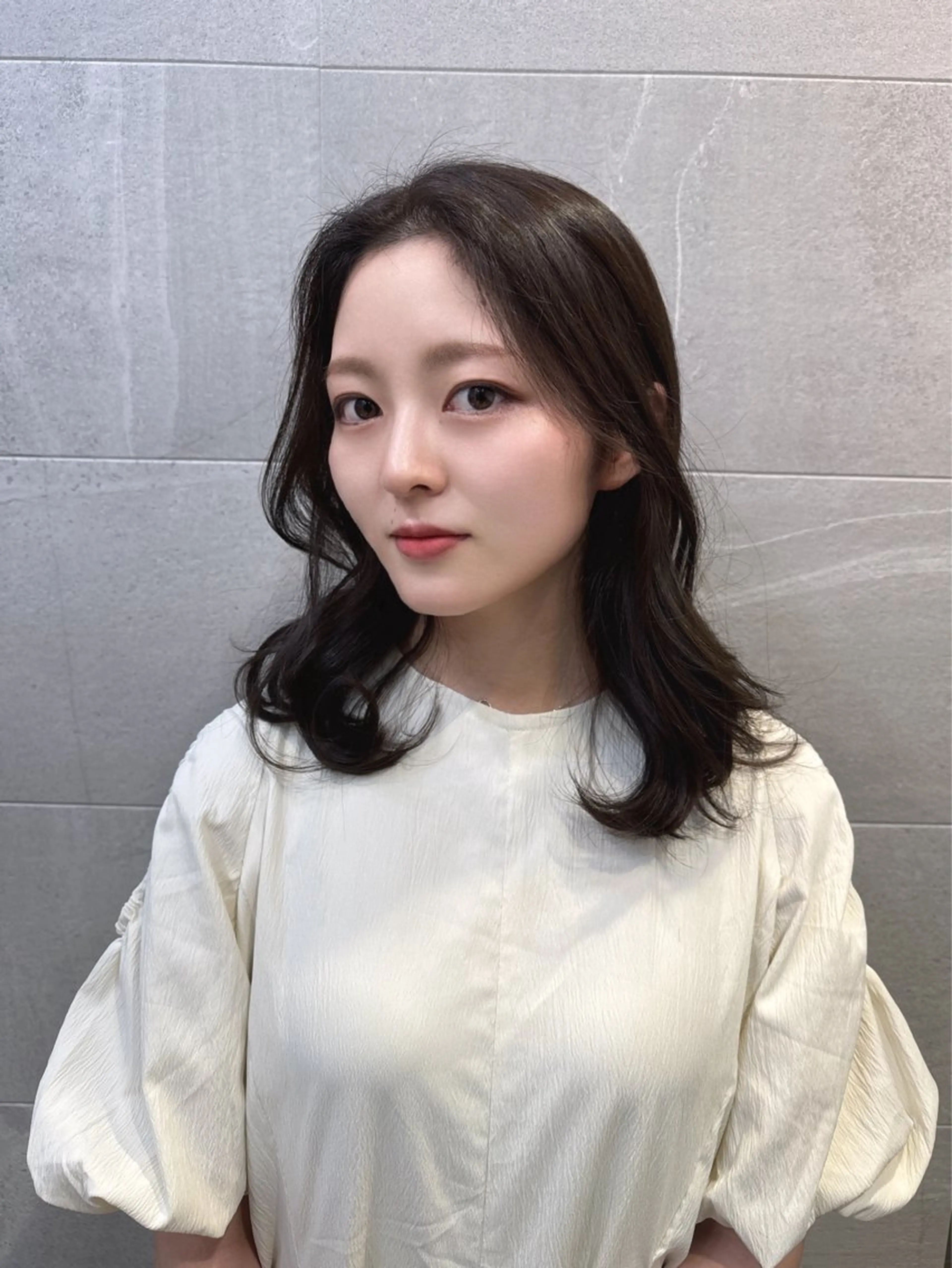 ミディアム のり🐼顔まわり/ 韓国/レイヤーカットのヘアスタイル