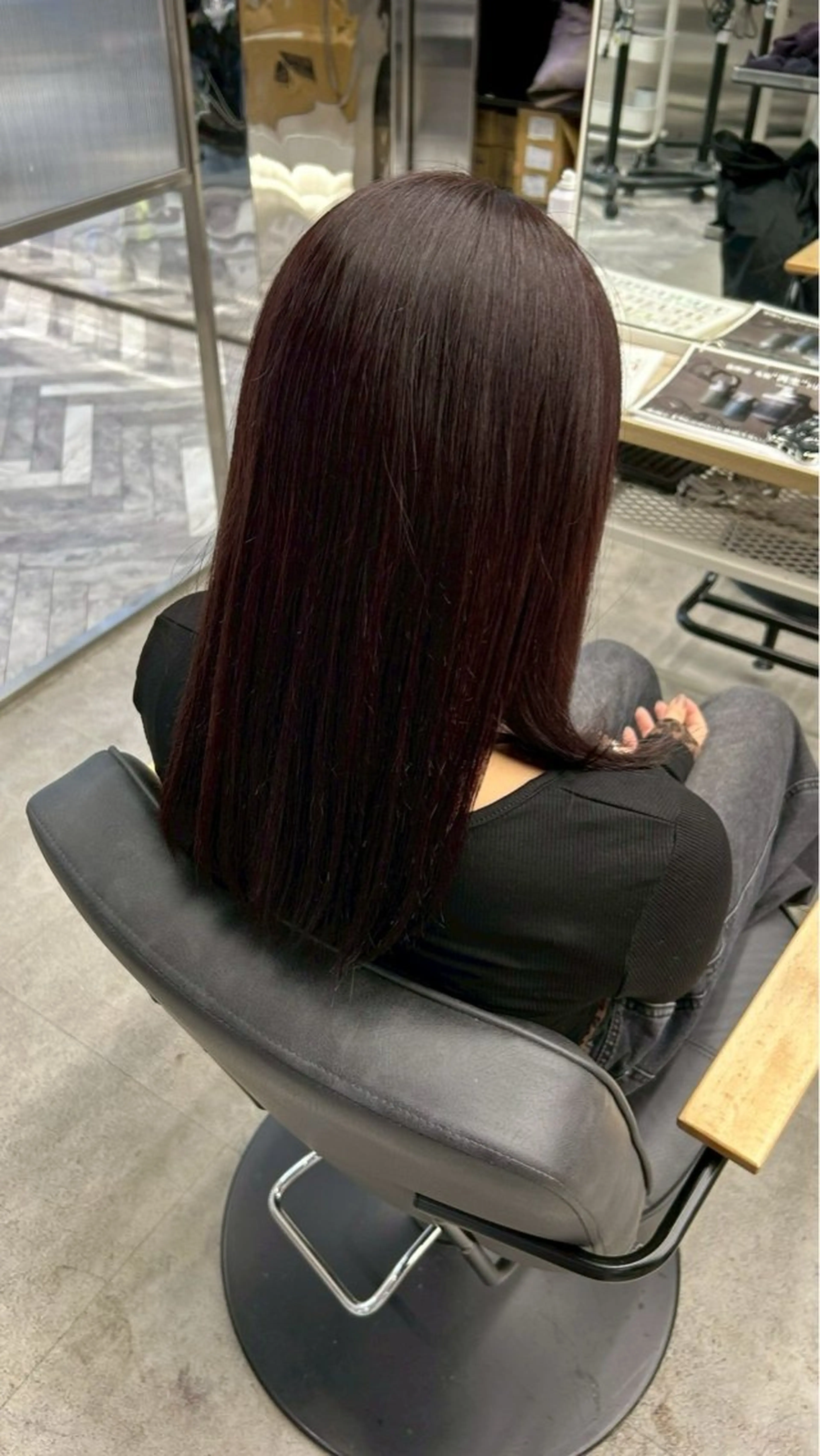 セミロング カラー ヘアカラー トリートメント himari💜 ハイトーンカラーのヘアスタイル