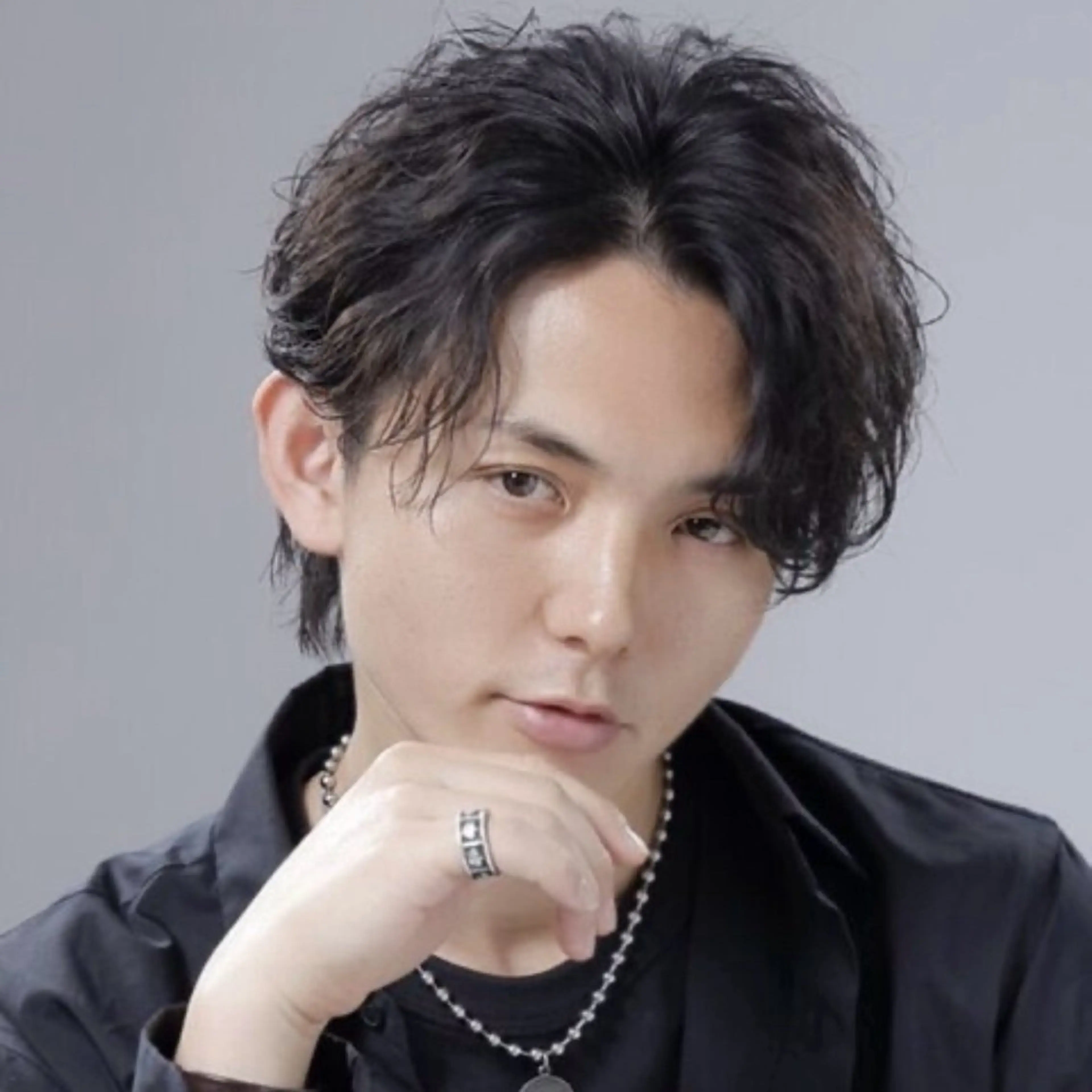 ショート パーマ メンズ メンズパーマ ツイストスパイラルパーマ スパイラルパーマ メンズカットモデル 募集中✂️けいすけのヘアスタイル