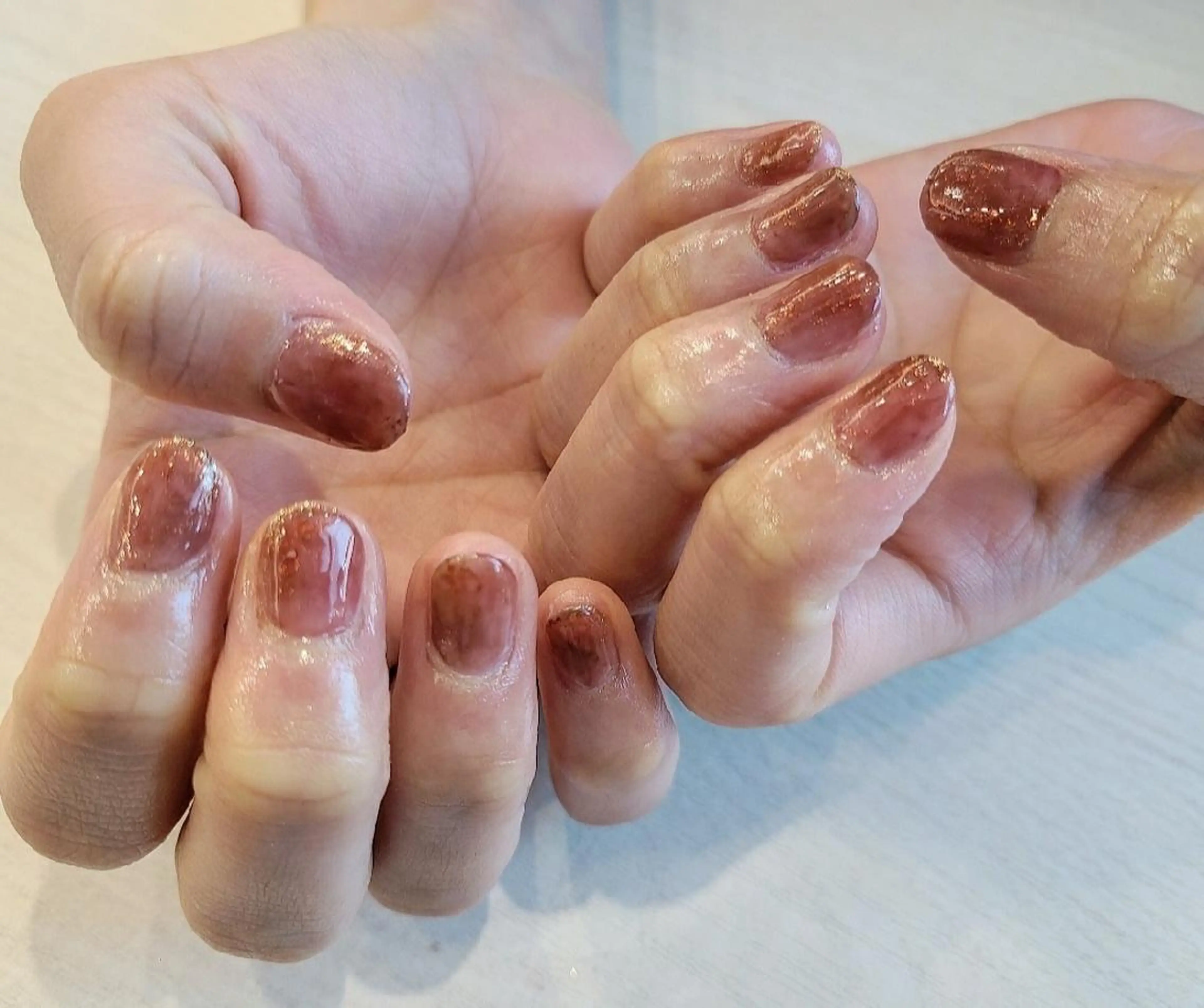 ネイル ボルドー ブラウン 関口 友菜のヘアスタイル