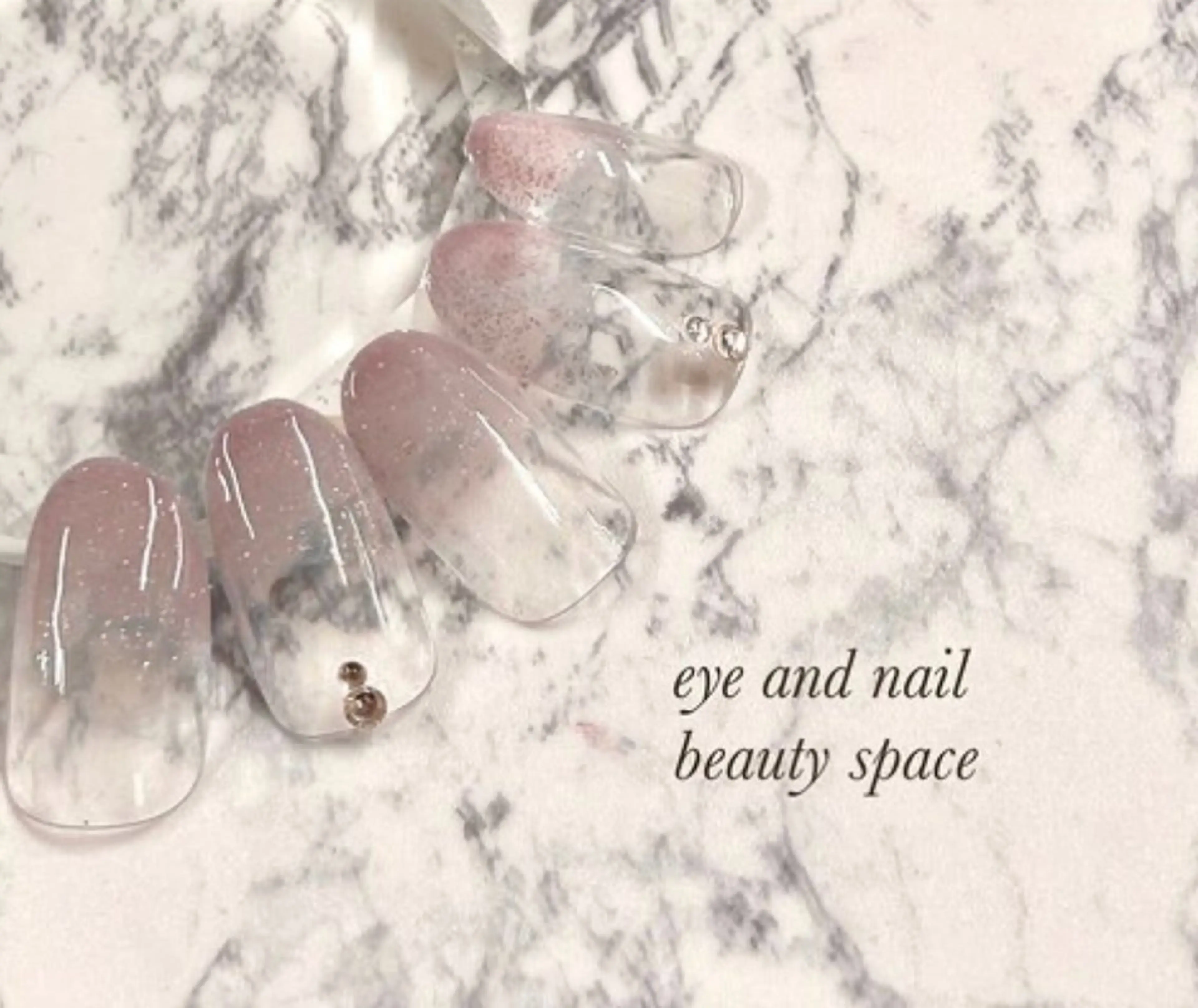 ネイル グラデーション 杉山 ネイリストのネイルデザイン