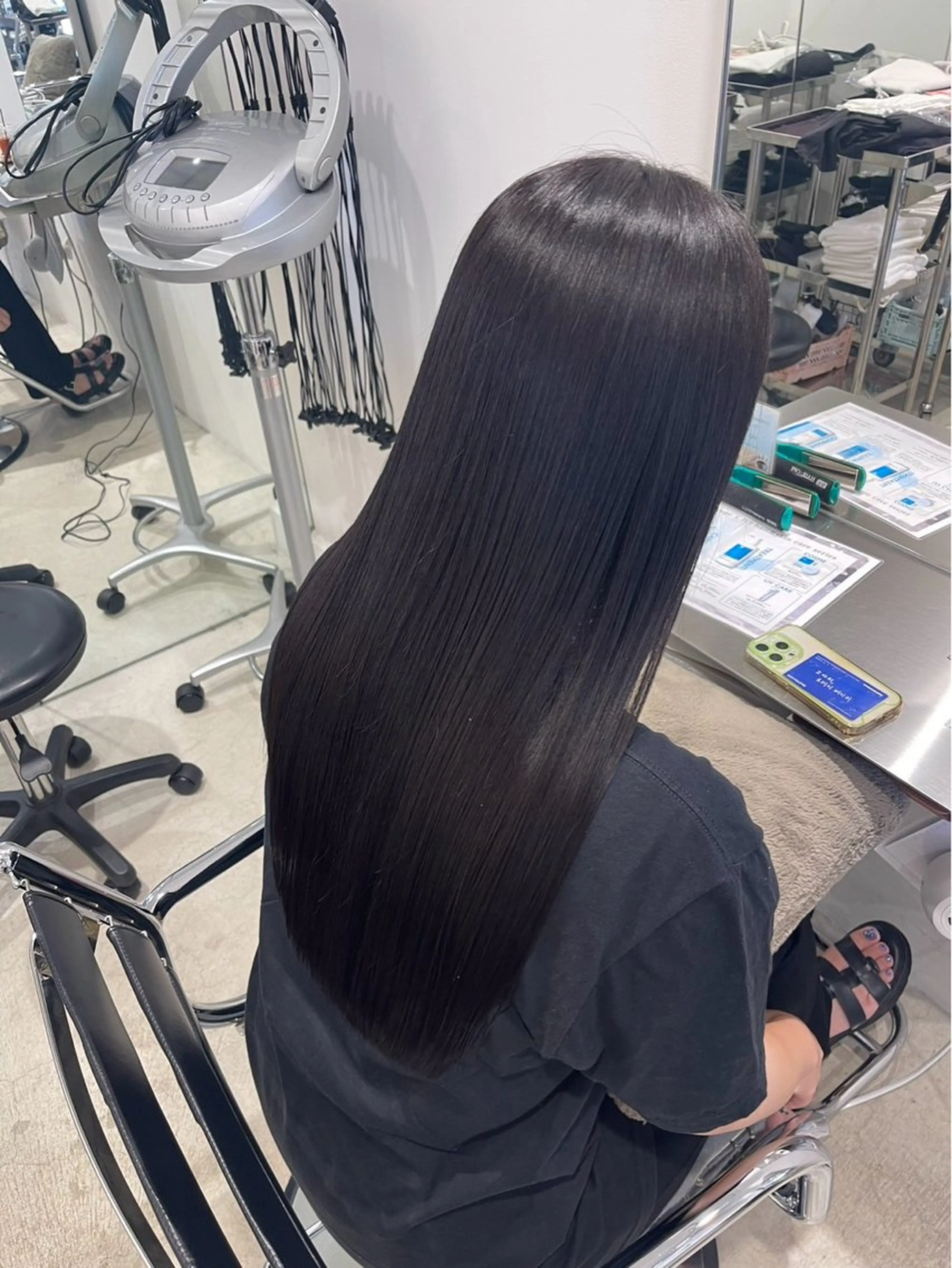ロング カラー ヘアカラー 新開 美咲のヘアスタイル