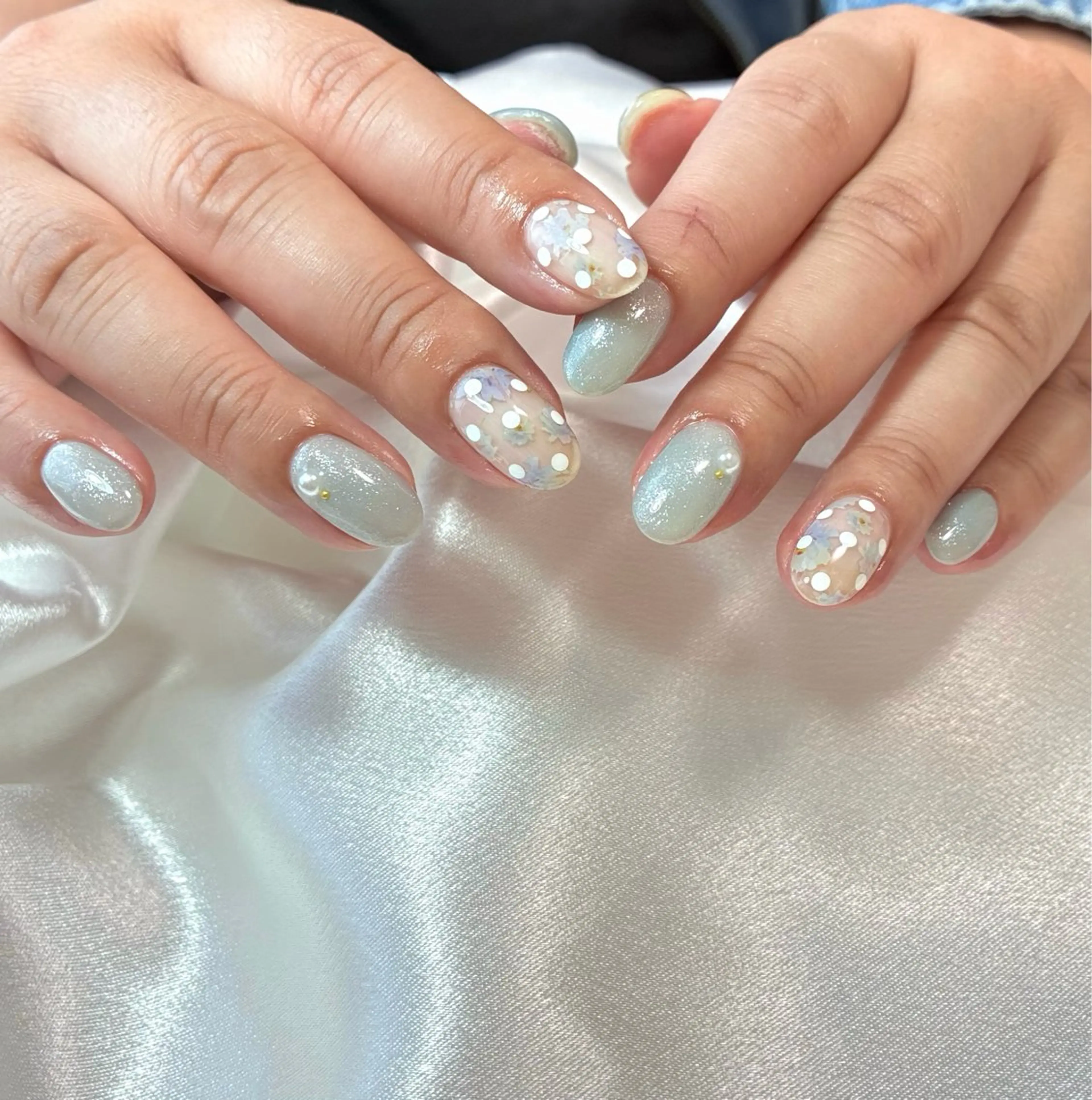 ネイル ハンドネイル 伊藤 菜緒のネイルデザイン