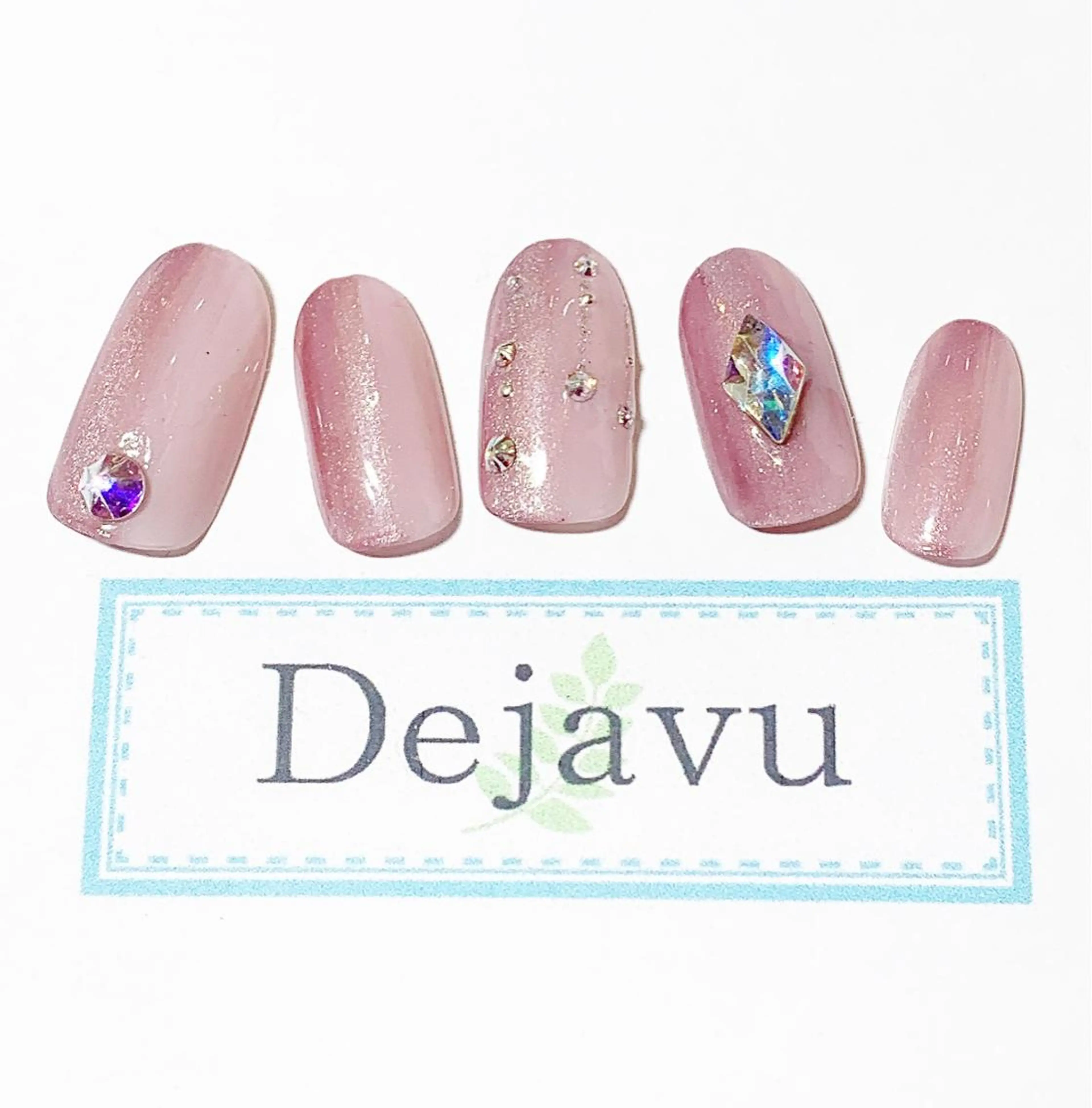 ネイル Nail salon Dejavu 🌿のネイルデザイン
