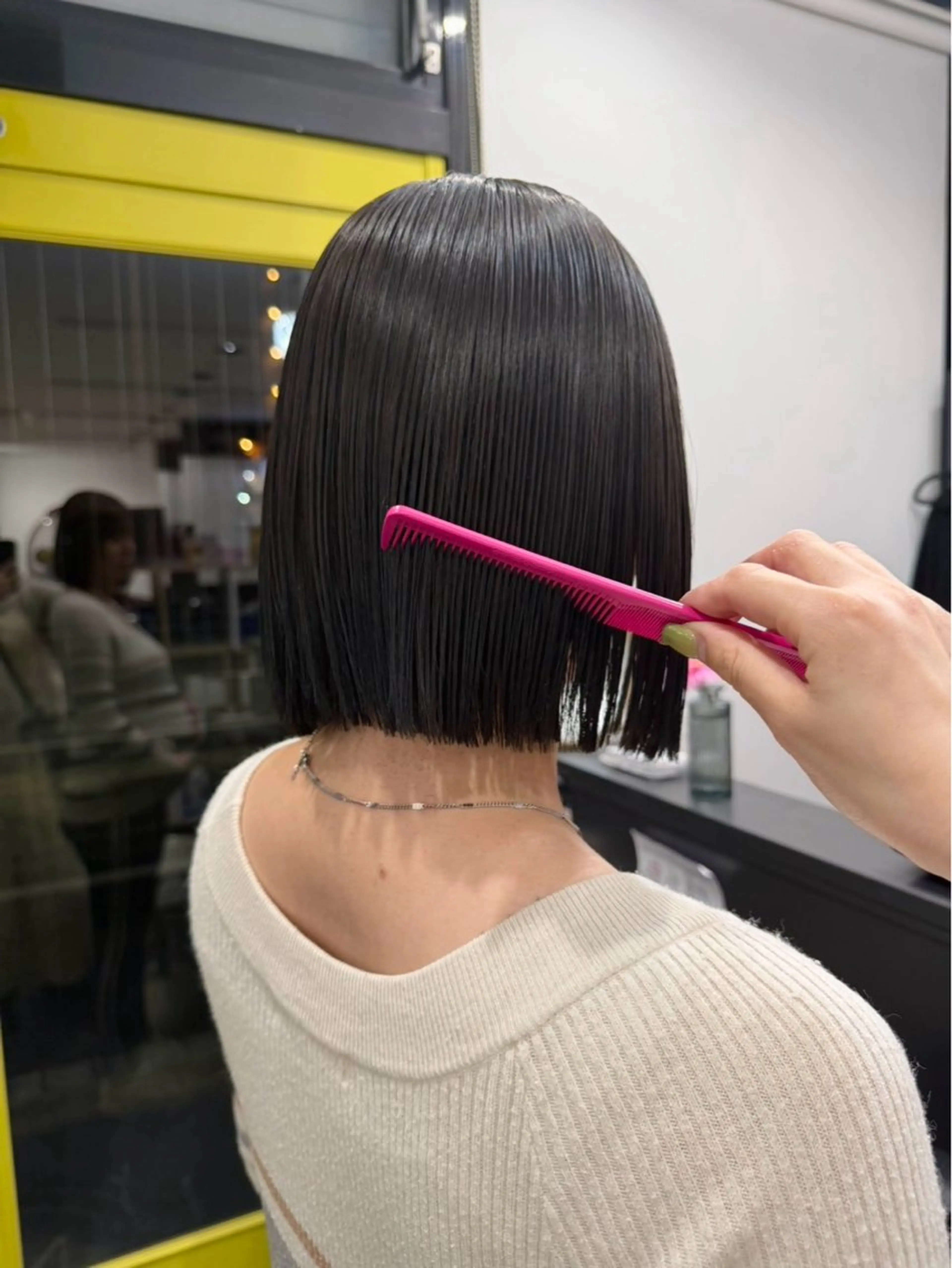 カラー ヘアカラー トリートメント NARVIS marinのヘアスタイル