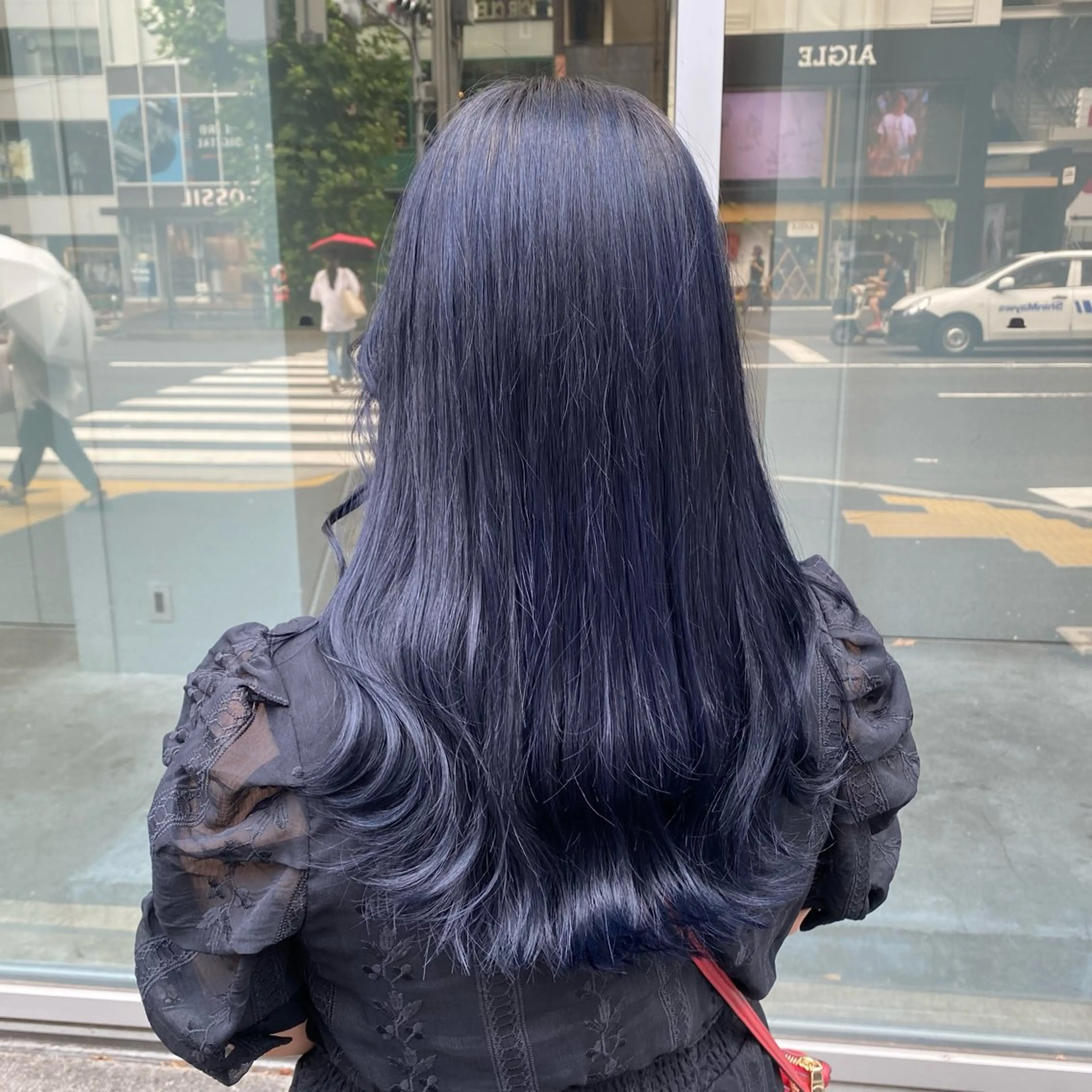 セミロング カラー ヘアアレンジ ヘアカラー トリートメント 🦋重くない暗髪🦋 Hana🦋のヘアスタイル