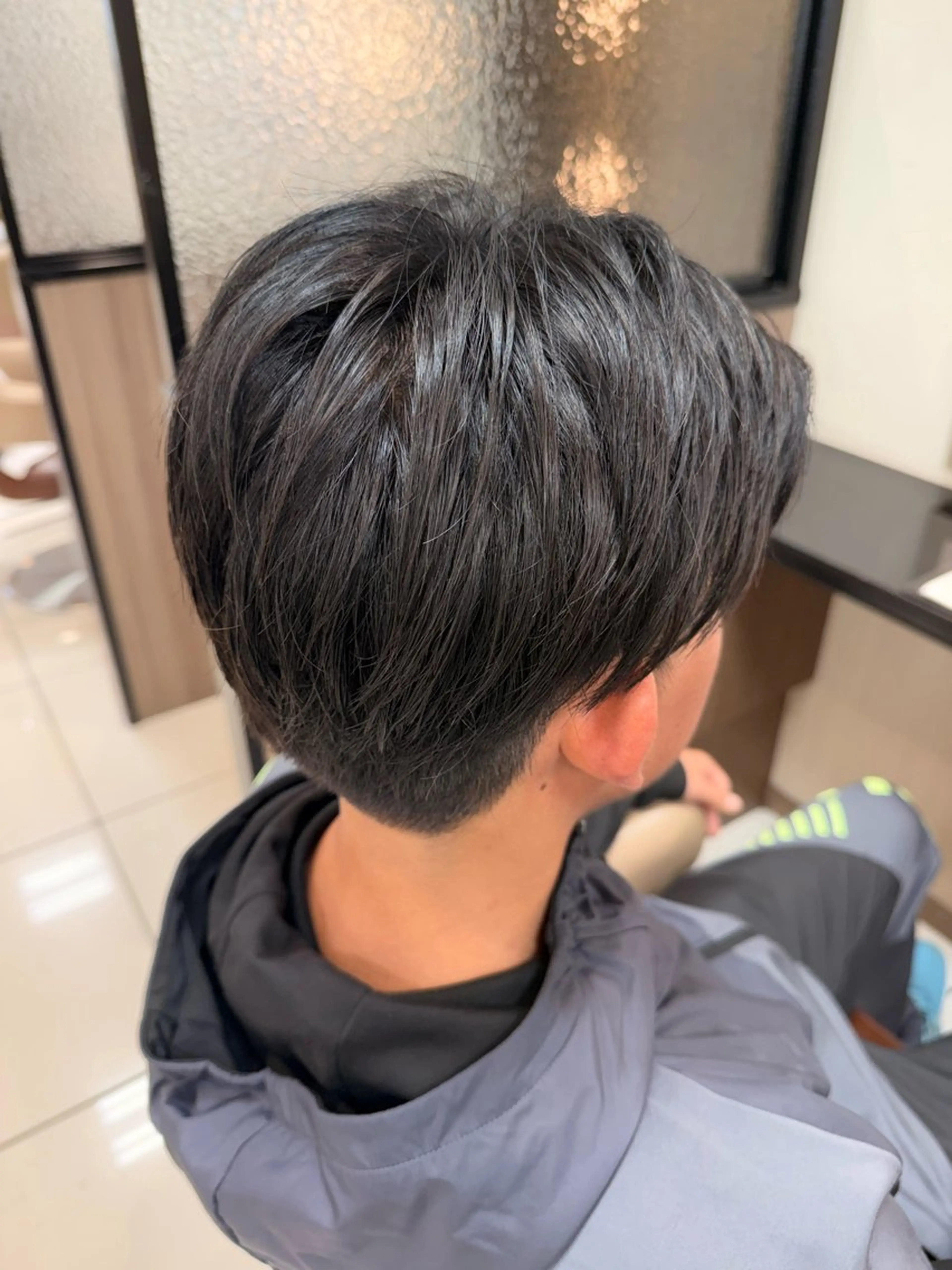 メンズ 吉田 愛子のヘアスタイル