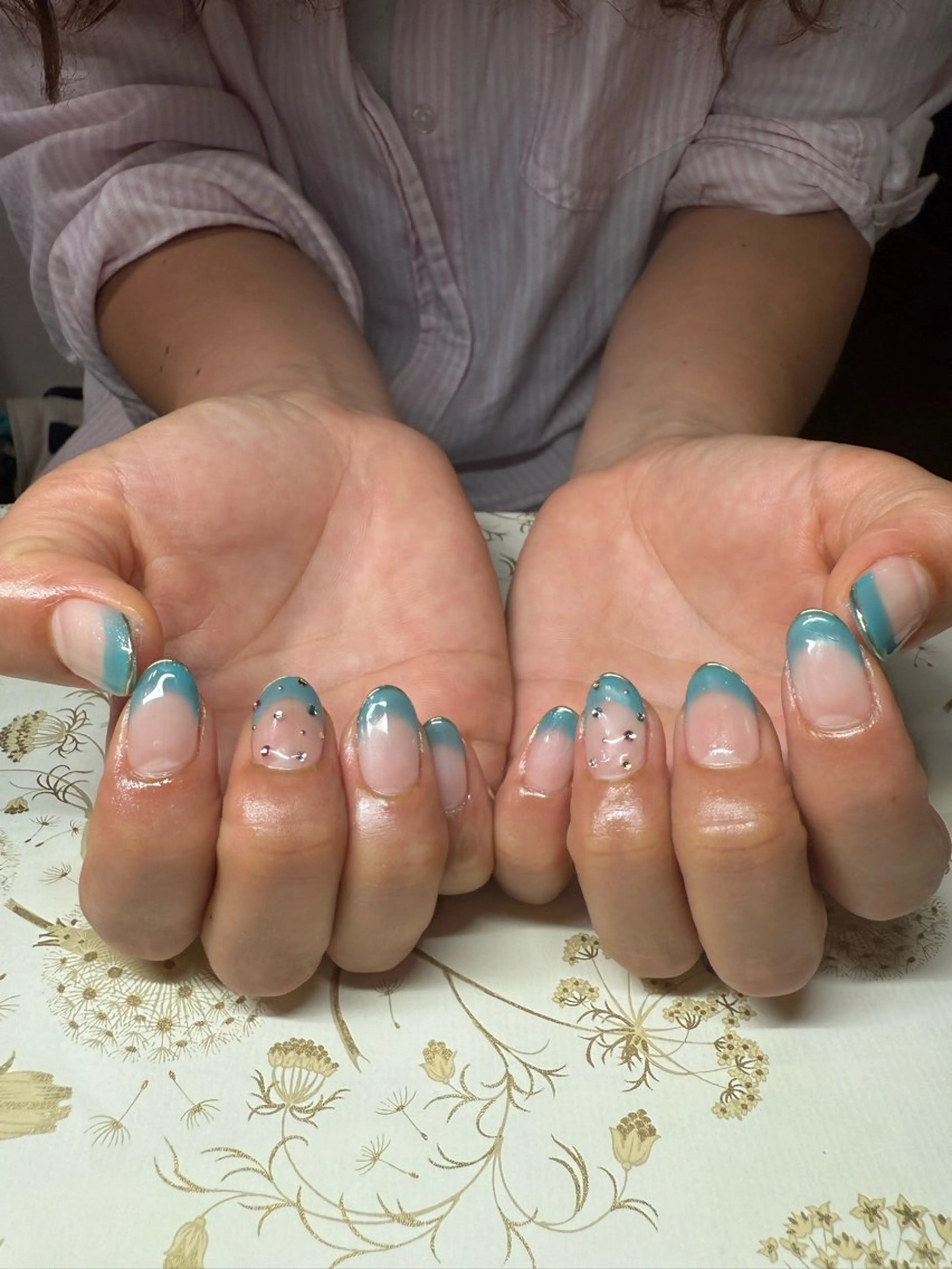 ネイル フレンチネイル 夏ネイル ハンドネイル miel nailのネイルデザイン
