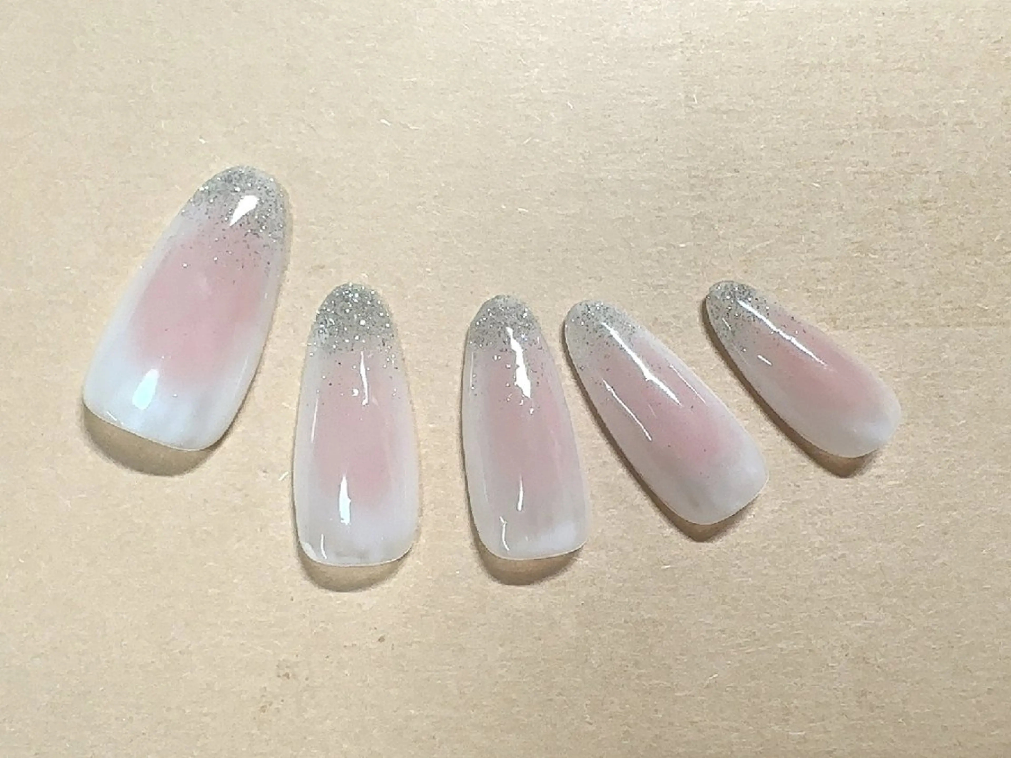 ネイル Nailsalon Graciasのネイルデザイン