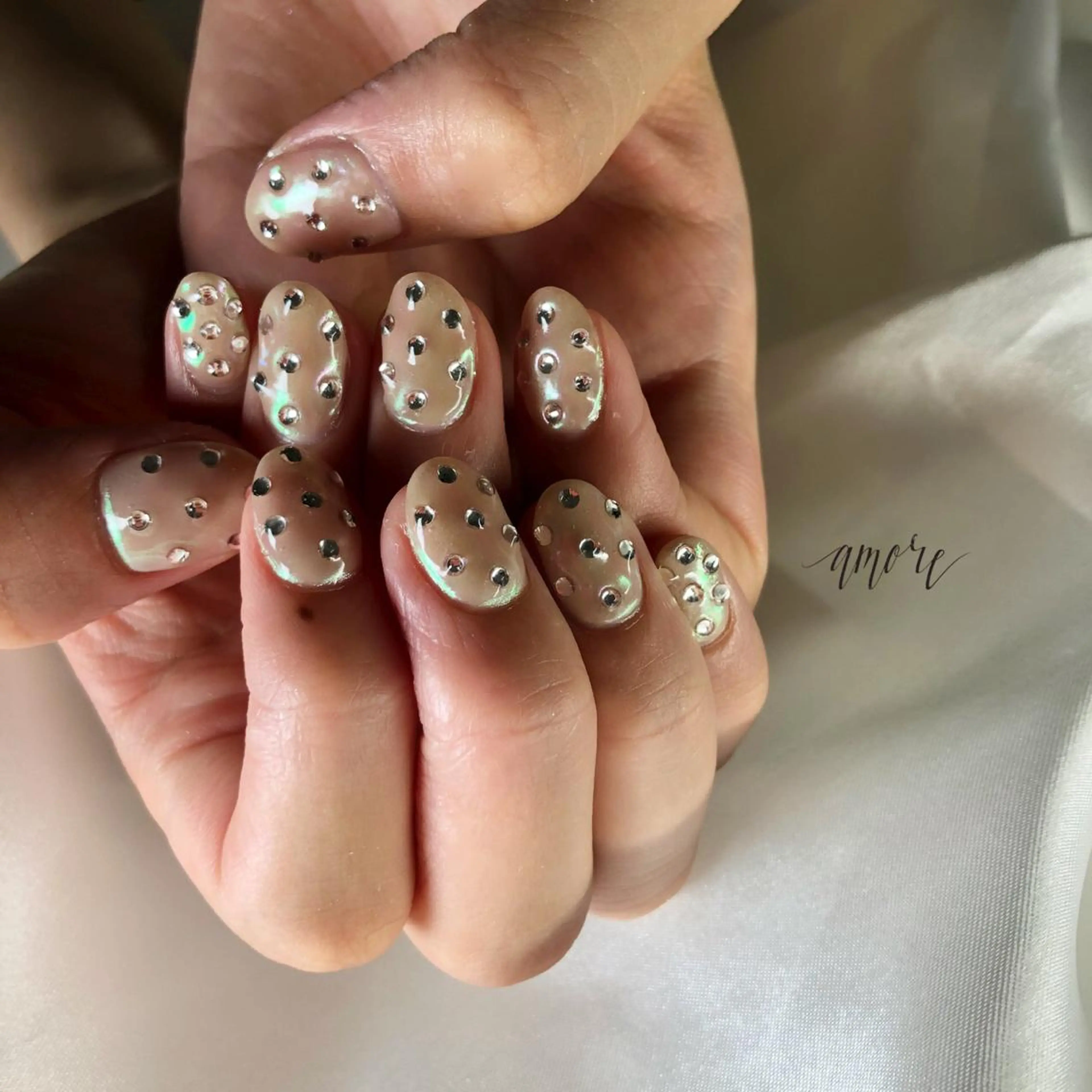 ネイル ジェルネイル 氷ネイル・うるうるネイル マグネットネイル ミラーネイル ニュアンスネイル You kyehwaのネイルデザイン