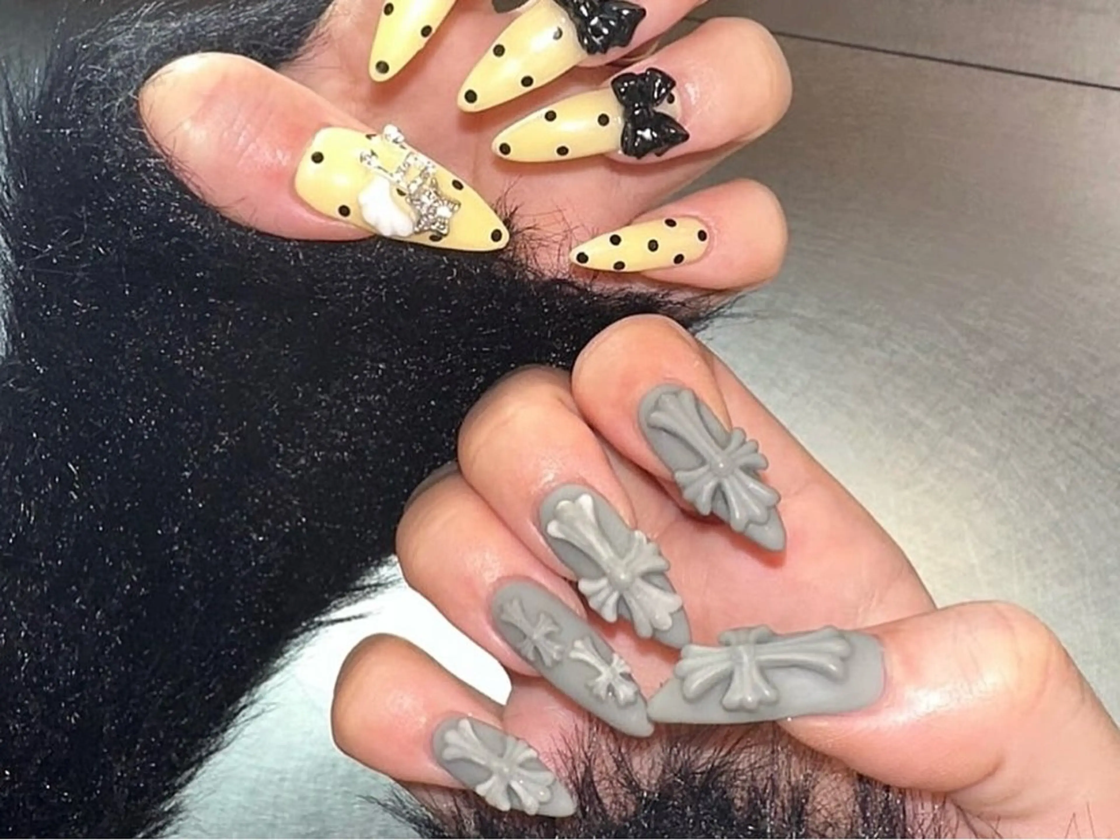 ロング 韓国風ヘア ロング フットネイル ハンドケア yu naのネイルデザイン