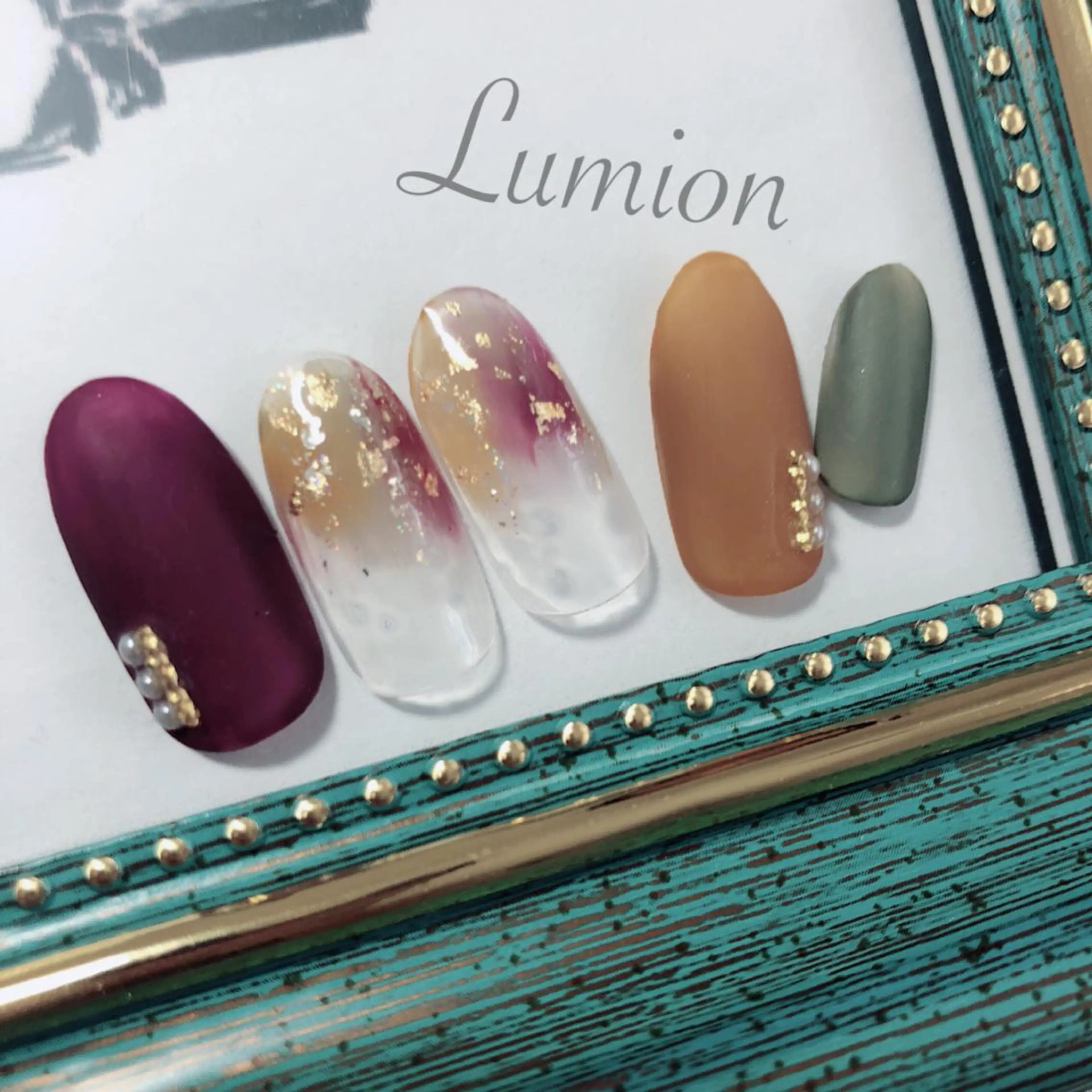 ネイル マットネイル ニュアンスネイル ハンドネイル nailroom Lumionのネイルデザイン