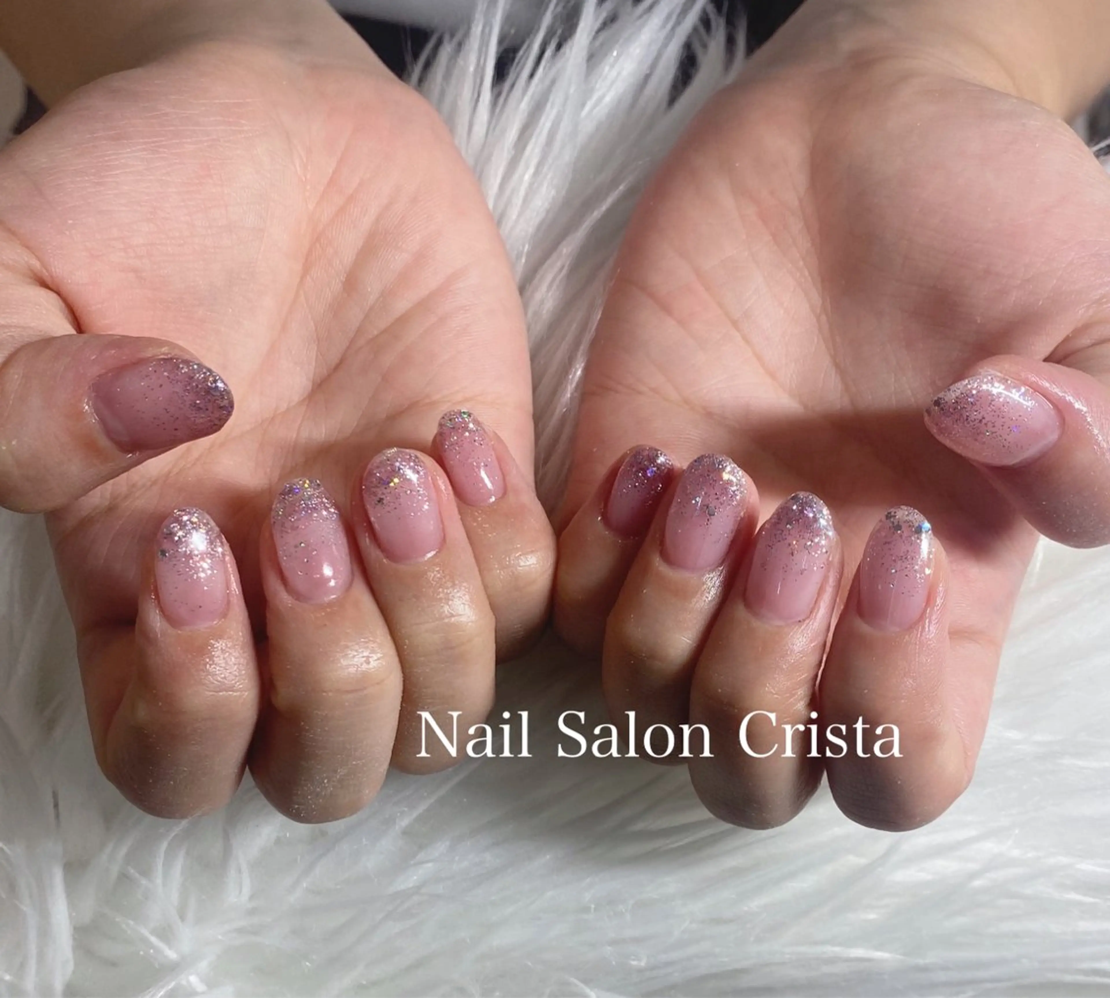 ネイル ジェルネイル グラデーション ラメ(グリッター) ラメグラデーション パラジェル CRISTA MOMOのネイルデザイン