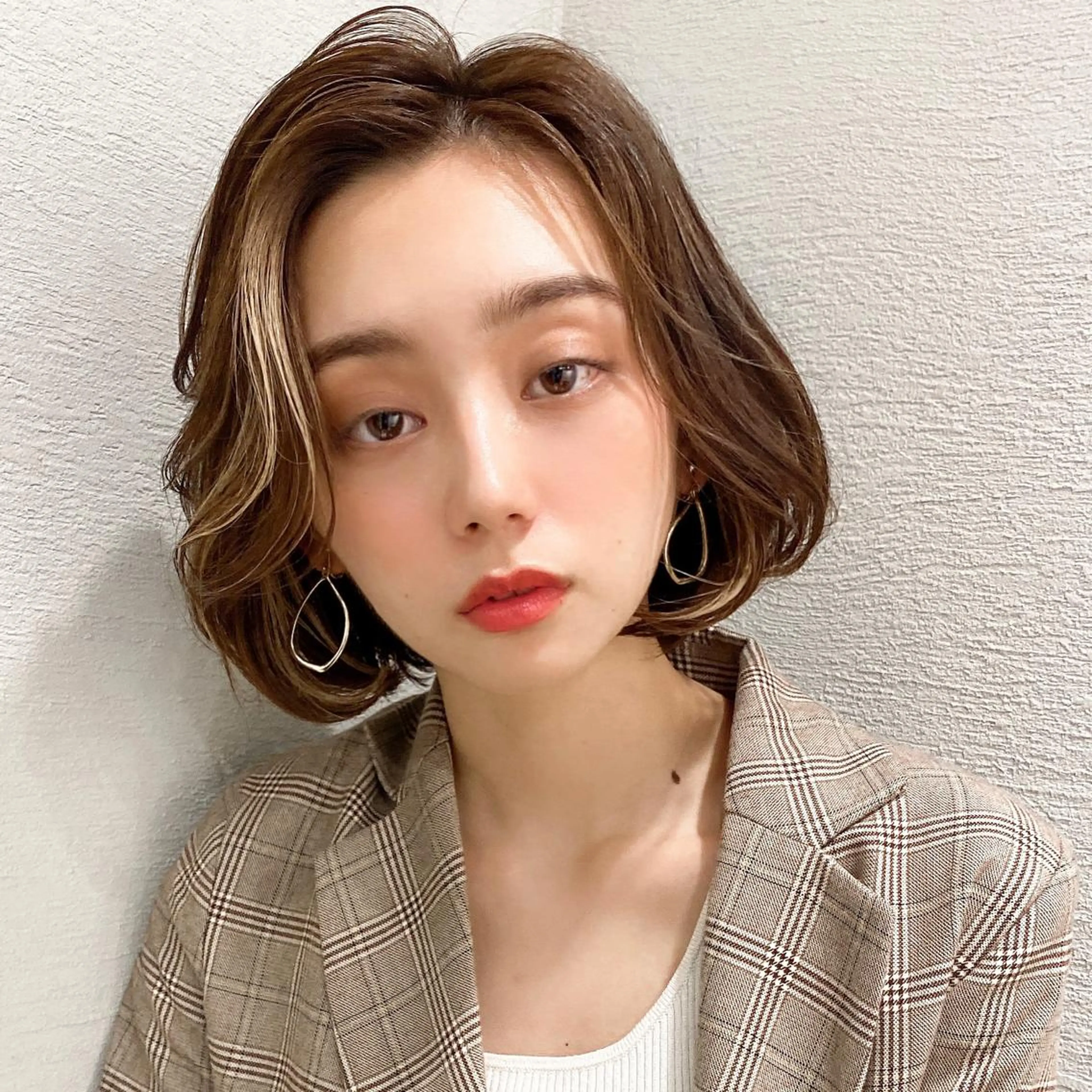 ショート カラー 小顔カット ヘアカラー トリートメント モテ髪×トレンド💕 小顔レイヤー 金井のヘアスタイル