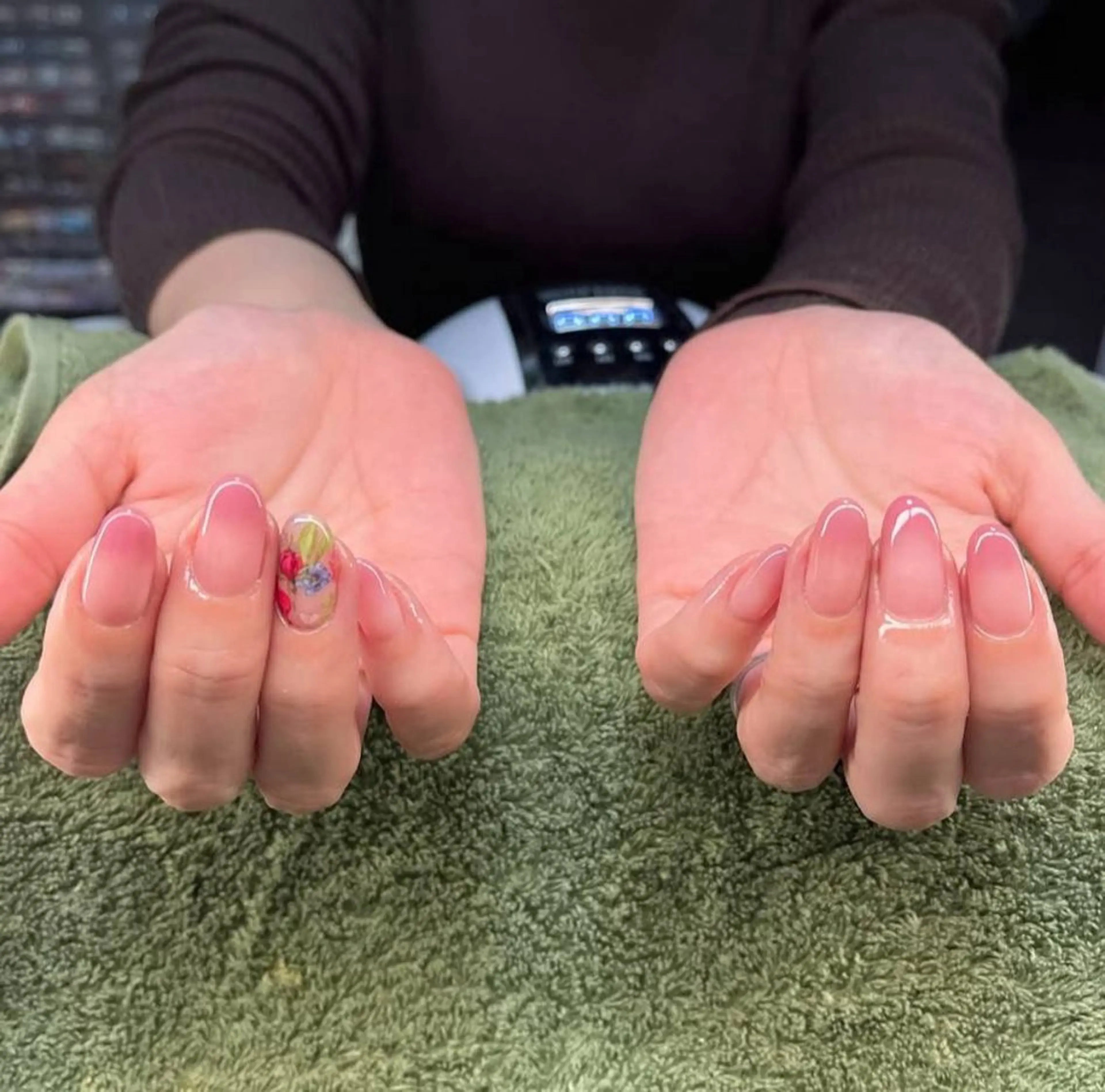 ネイル ハンドネイル フットネイル MHR nailのネイルデザイン