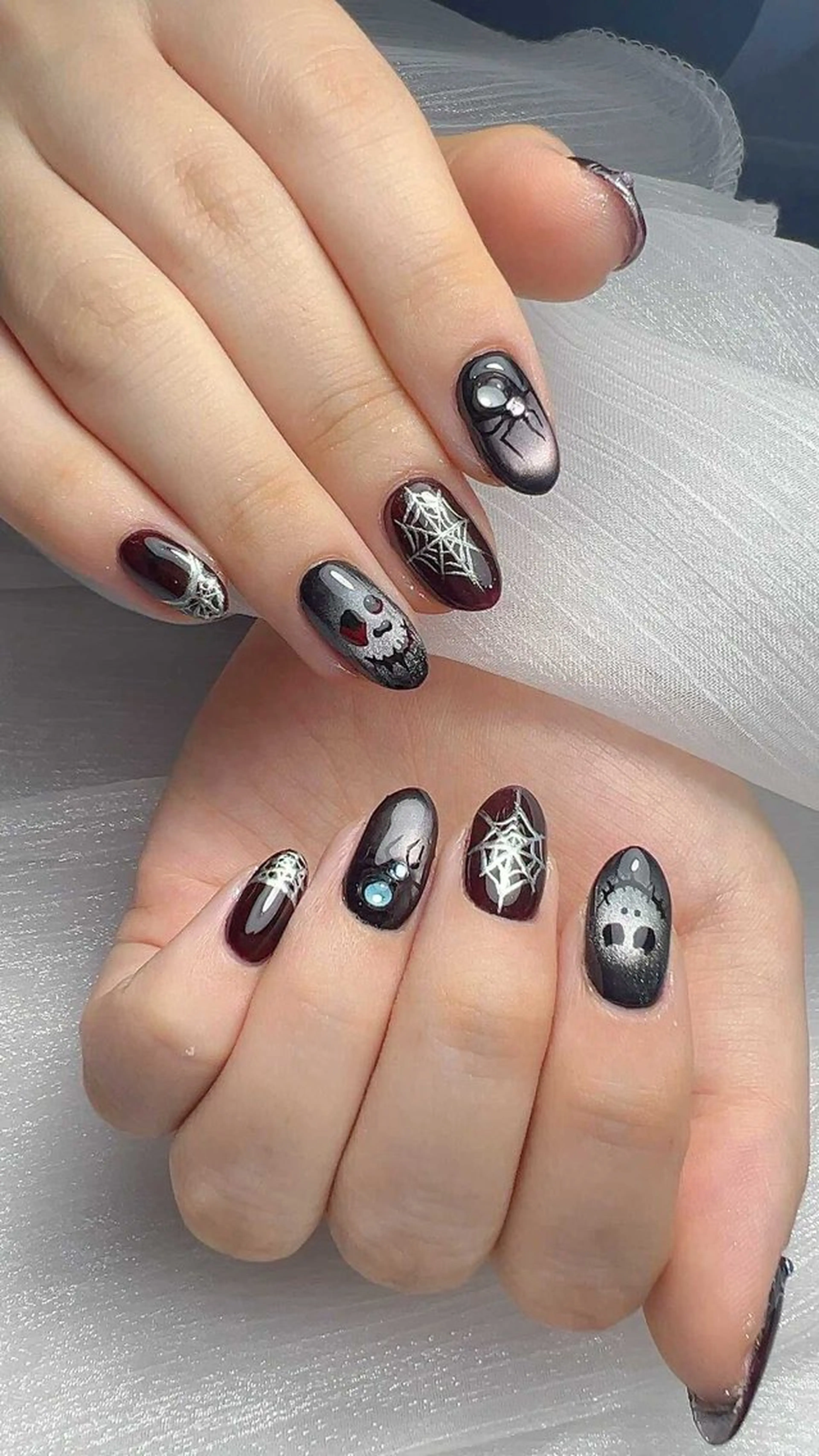 ネイル アートネイル ハロウィン 赤色 ハンドネイル SHE. Nail Otsukaのネイルデザイン