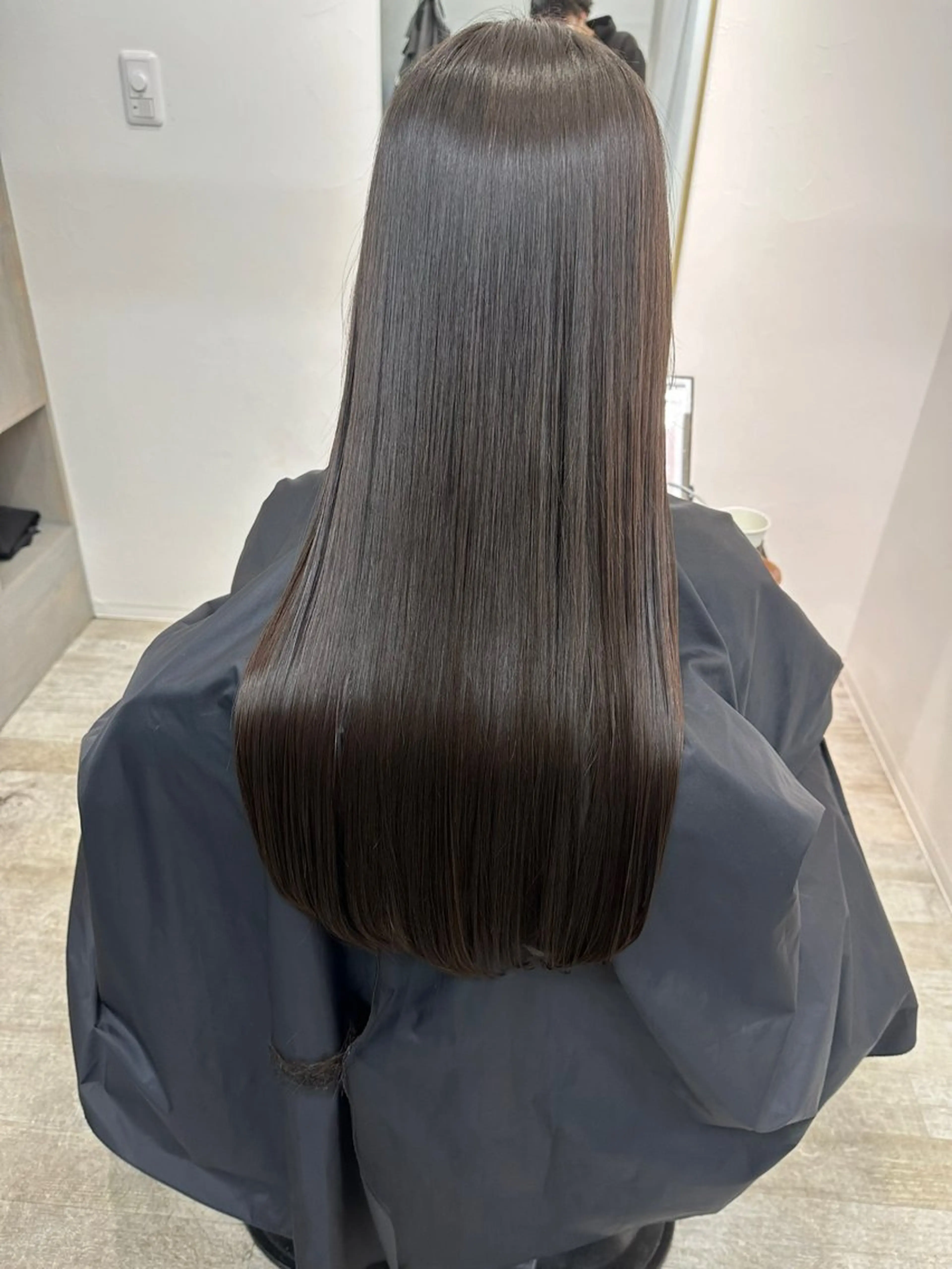 ロング カット 縮毛矯正 トリートメント 佐藤 はるとのヘアスタイル