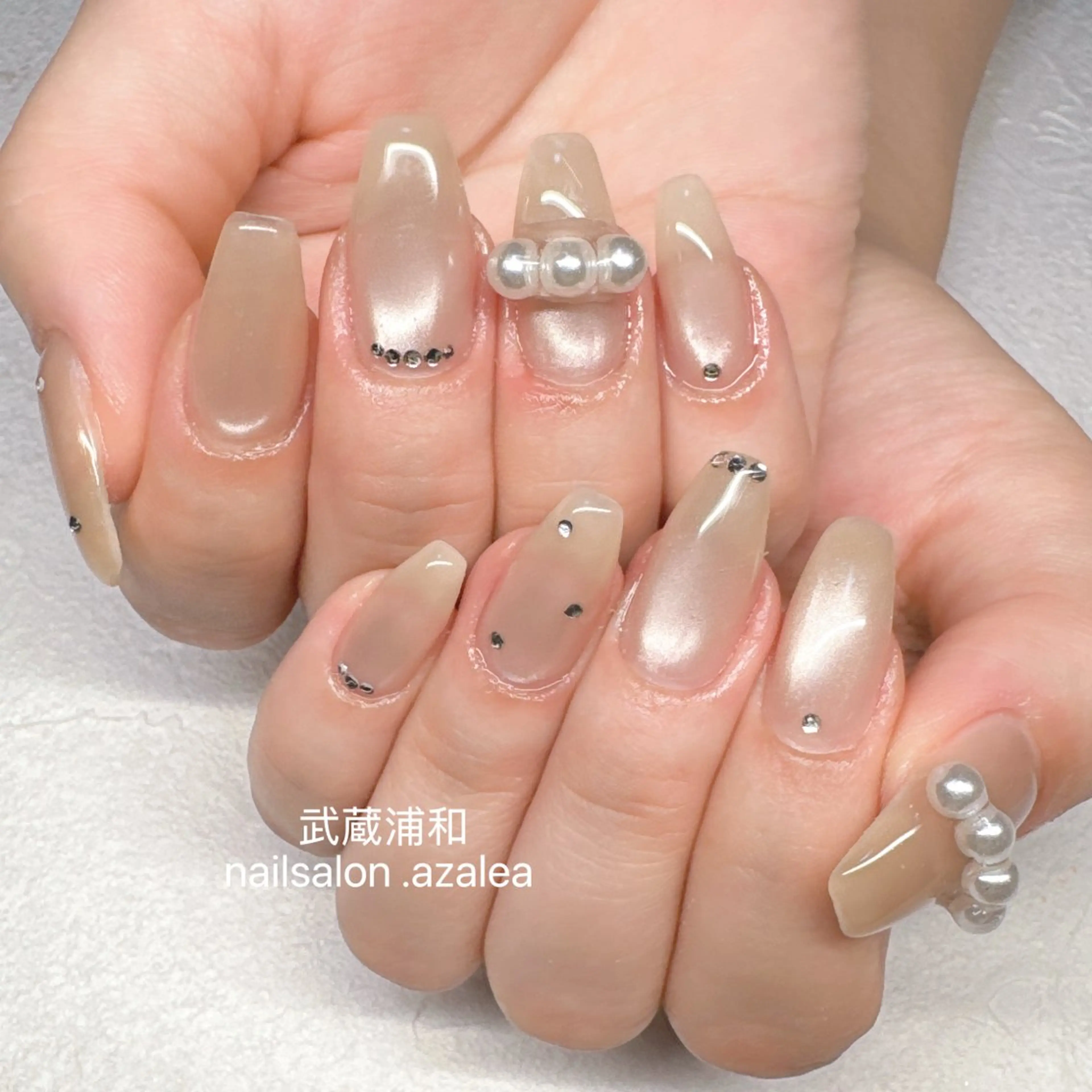 ネイル ハンドネイル R inのネイルデザイン