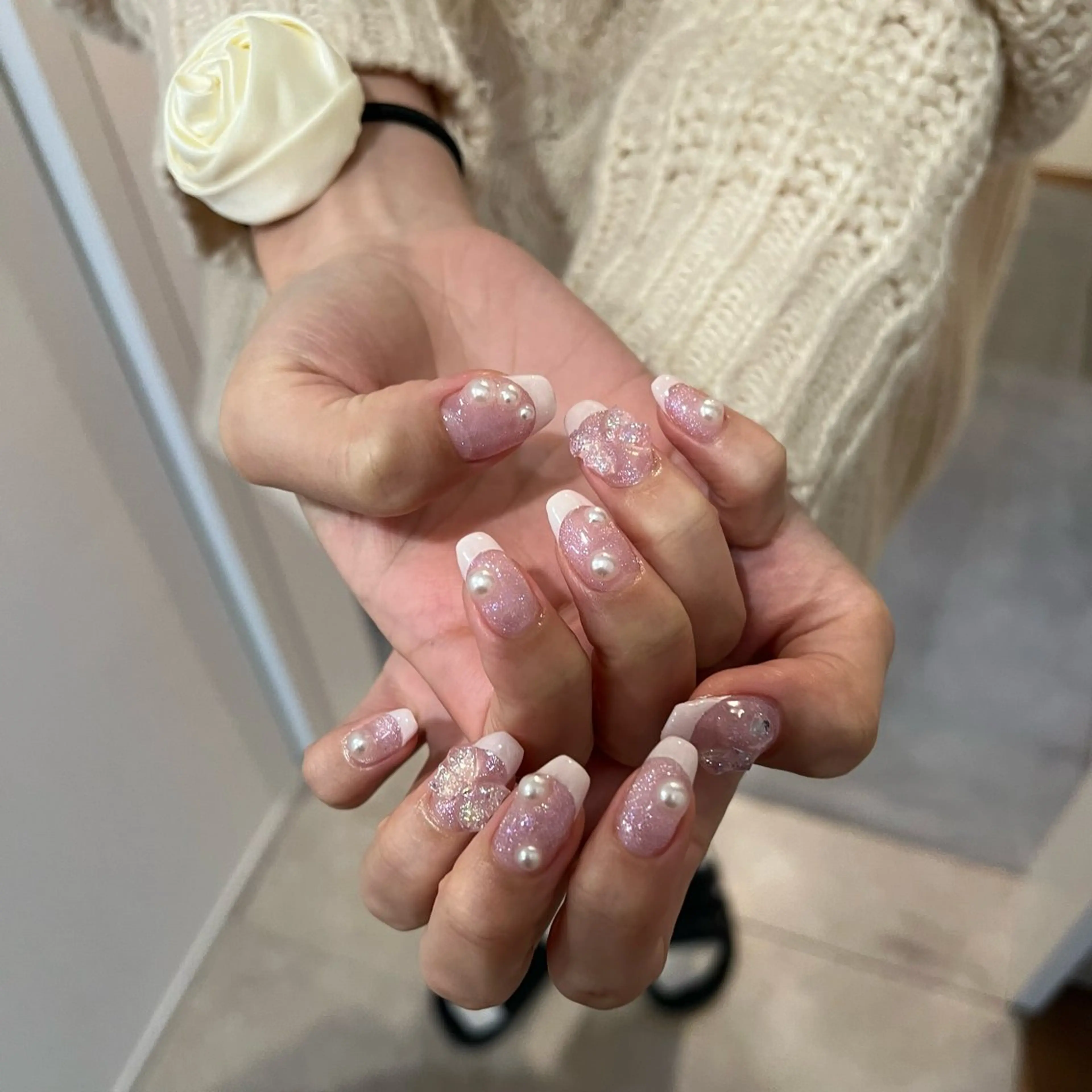 ネイル 持ち込み リボン yomu nail yuumiのネイルデザイン