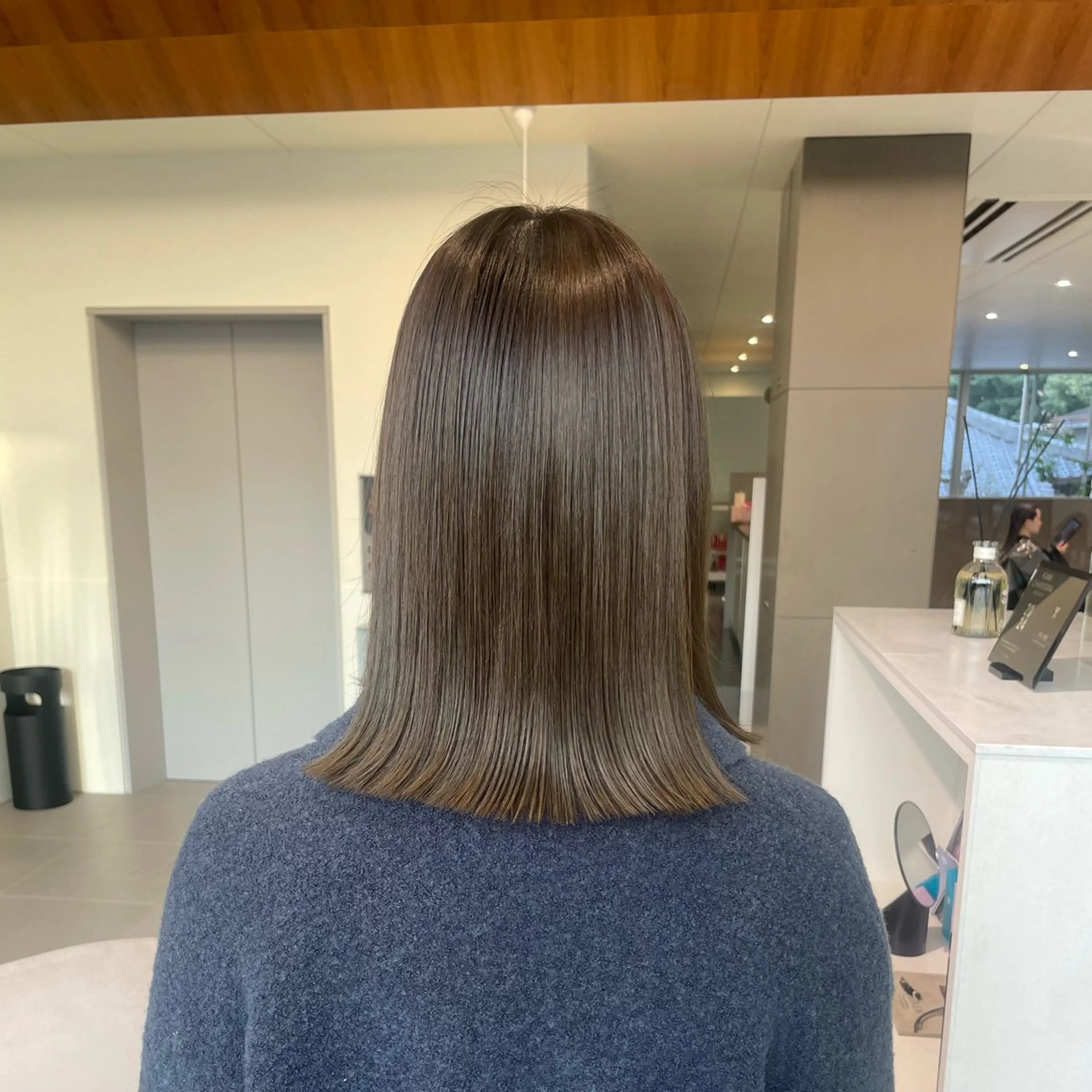 セミロング カラー ベージュカラー ブリーチ 透明感カラー ダブルカラー ヘアカラー トリートメント 髪質改善カラー/ボブ 🌻Mutsumiのヘアスタイル