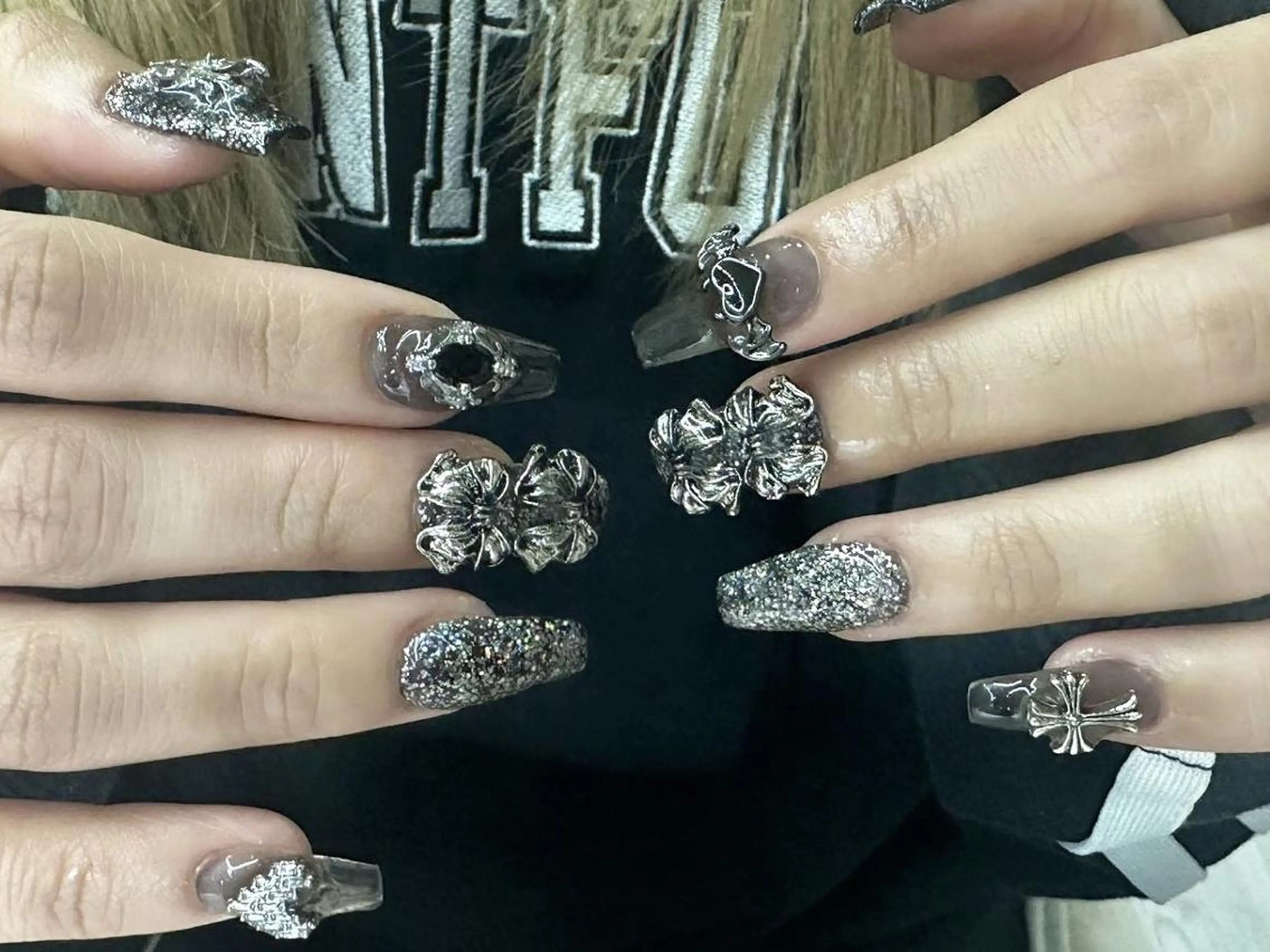 ネイル 🦋y y Nail 🤍のネイルデザイン