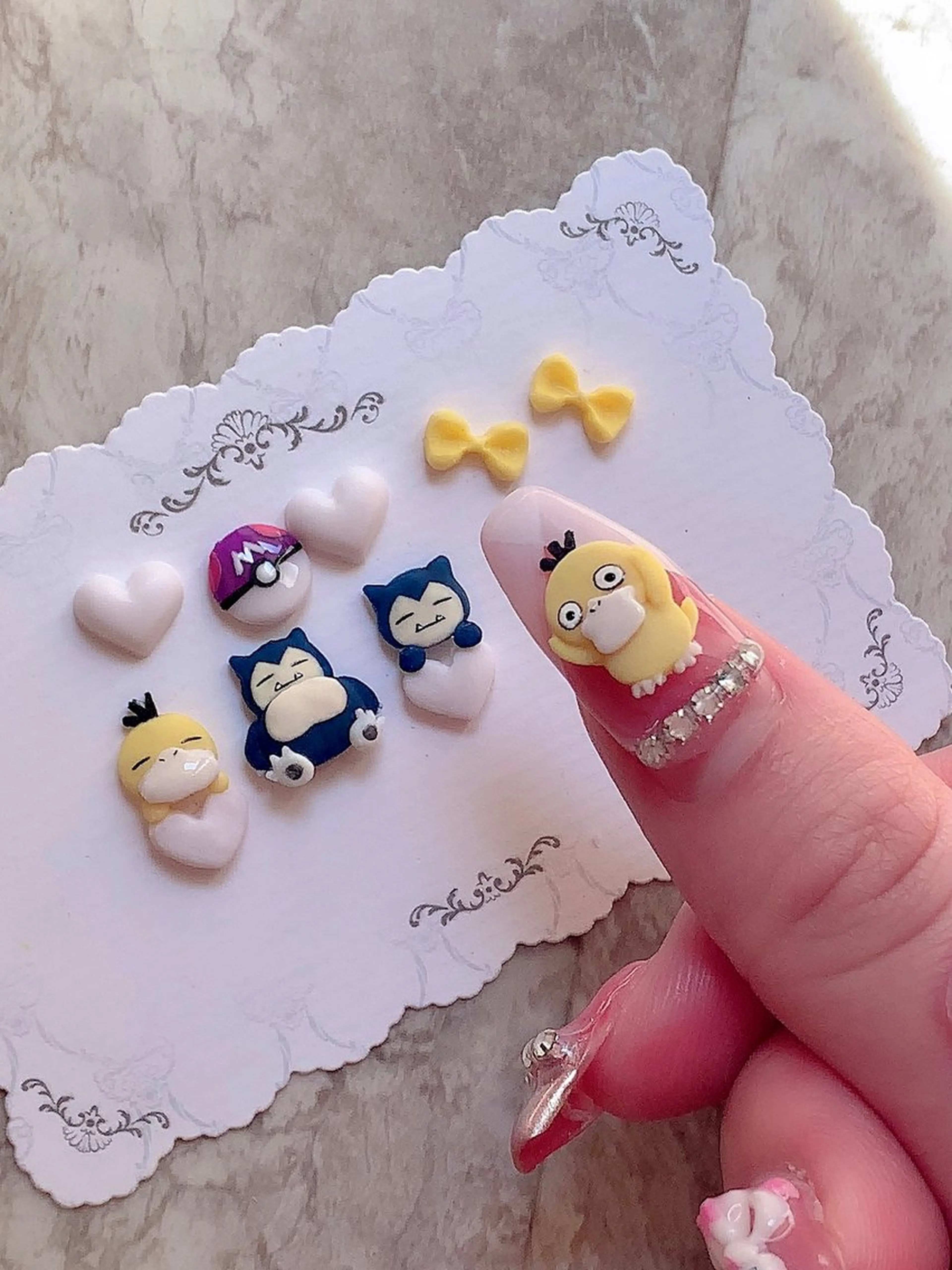 ネイル アートネイル ぷっくりネイル 3Dアートネイル💗 都築レナのネイルデザイン